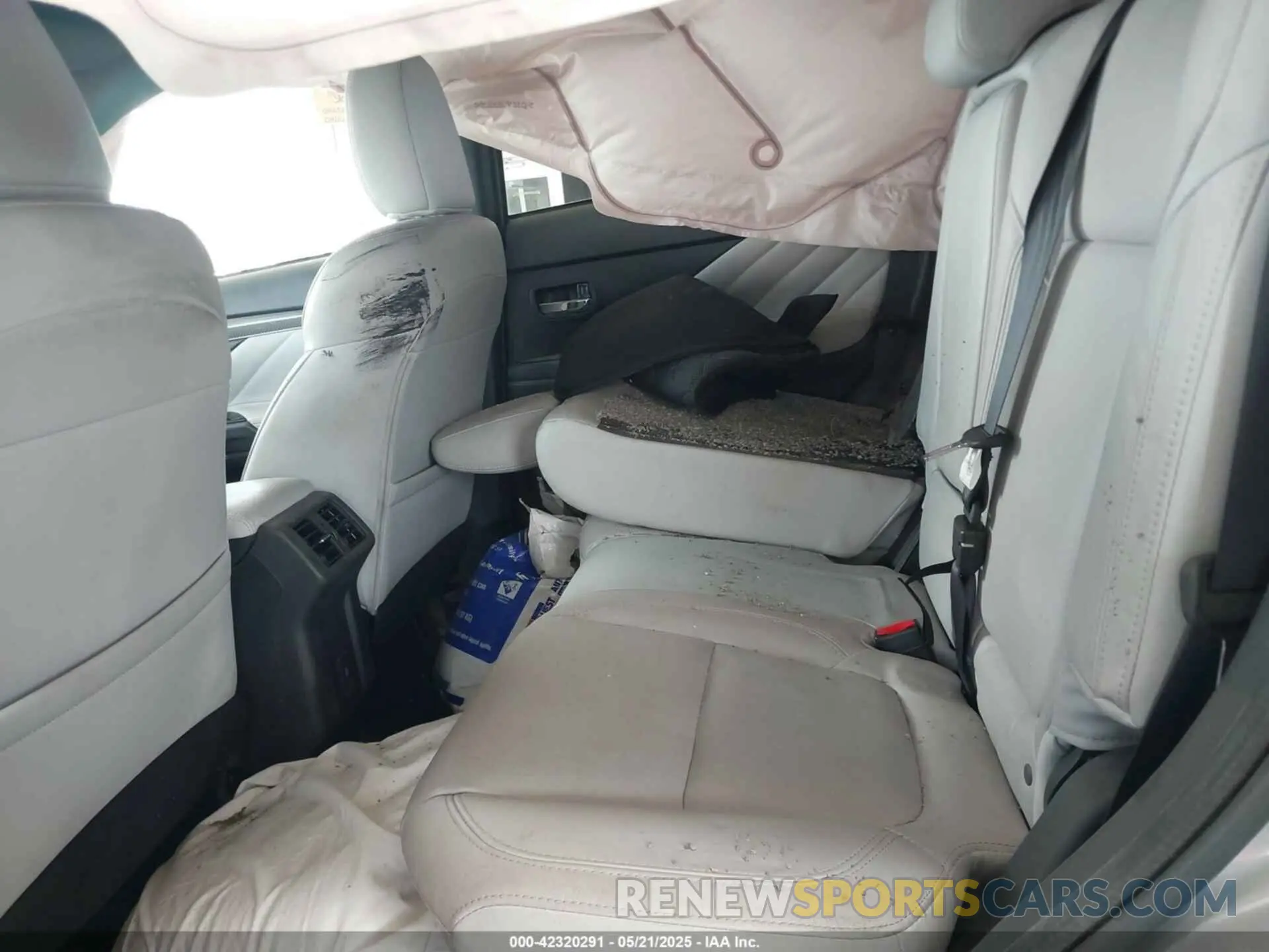8 fotografías del automóvil dañado JA4J2VA70NZ033861 MITSUBISHI OUTLANDER PHEV 2022