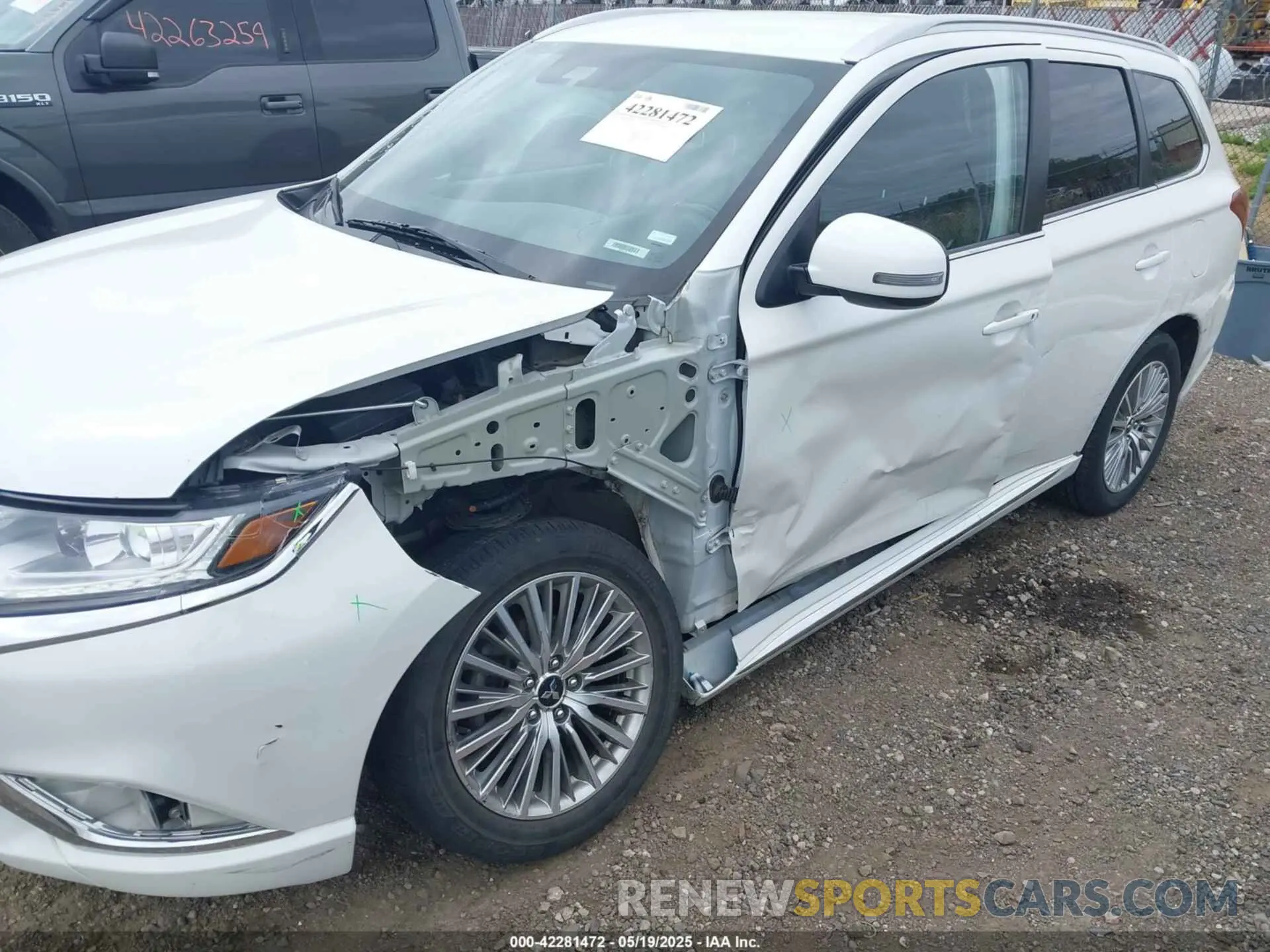 6 fotografías del automóvil dañado JA4J2VA72NZ026636 MITSUBISHI OUTLANDER PHEV 2022