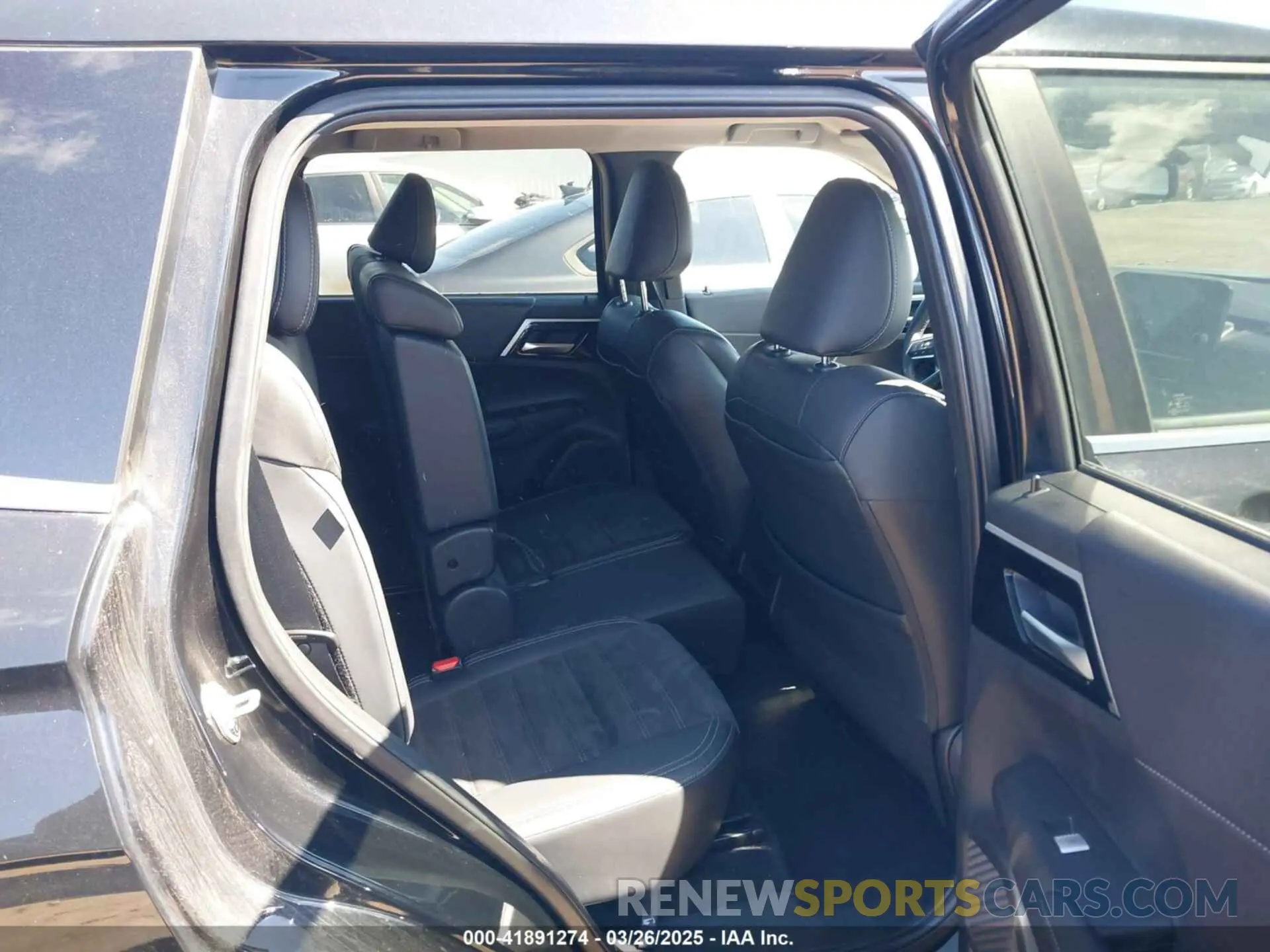 8 fotografías del automóvil dañado JA4T5UA92PZ058694 MITSUBISHI OUTLANDER PHEV 2023