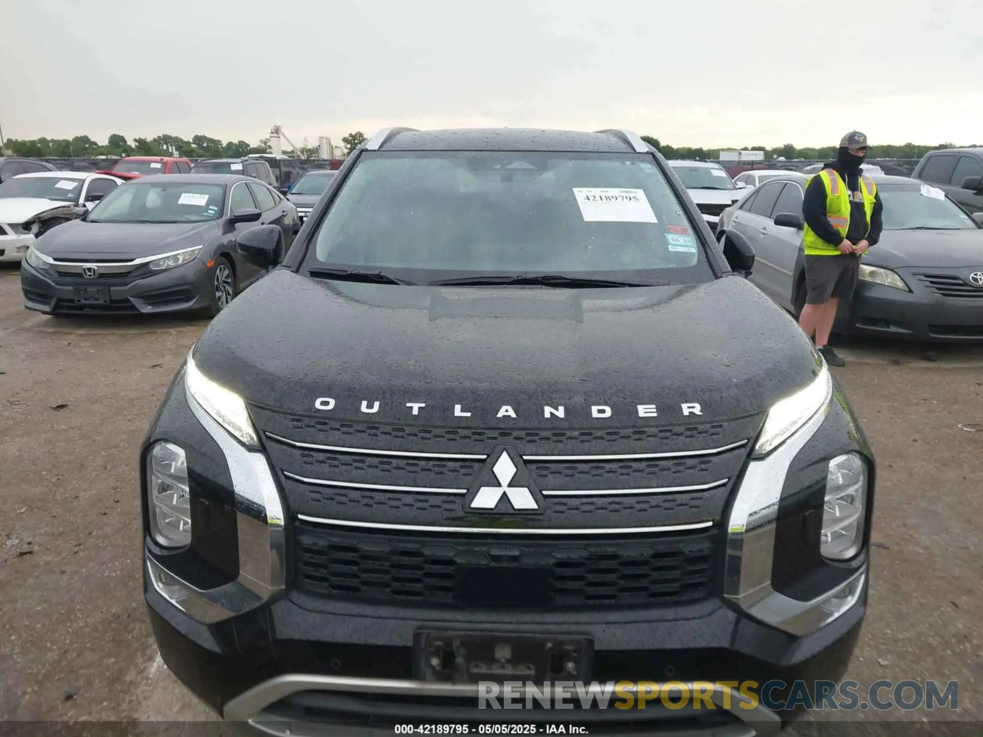 12 fotografías del automóvil dañado JA4T5VA92PZ046860 MITSUBISHI OUTLANDER PHEV 2023