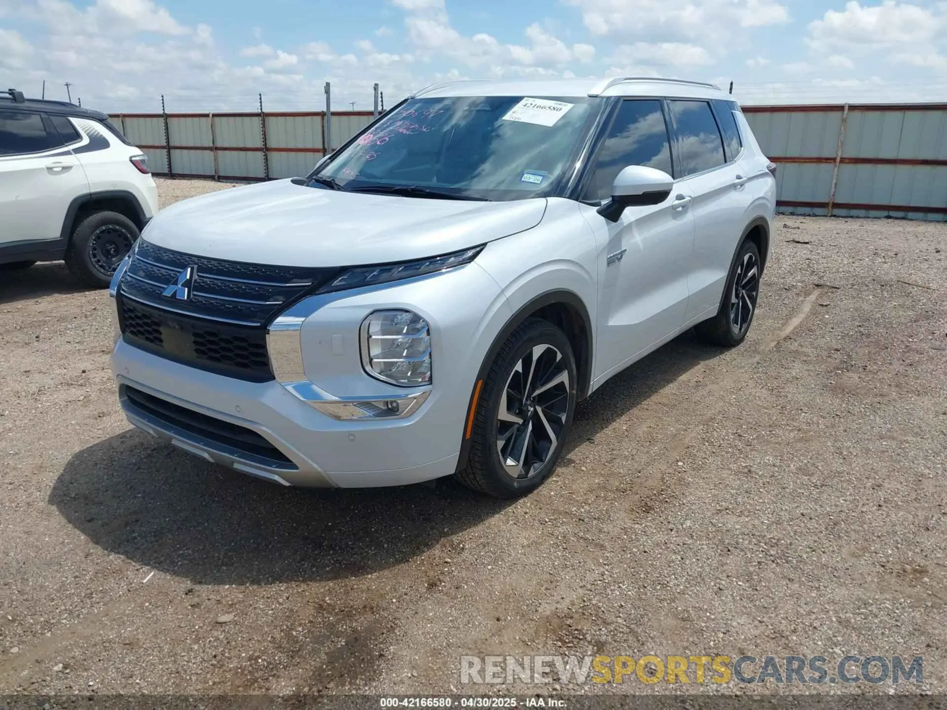 2 fotografías del automóvil dañado JA4T5VA94PZ029056 MITSUBISHI OUTLANDER PHEV 2023