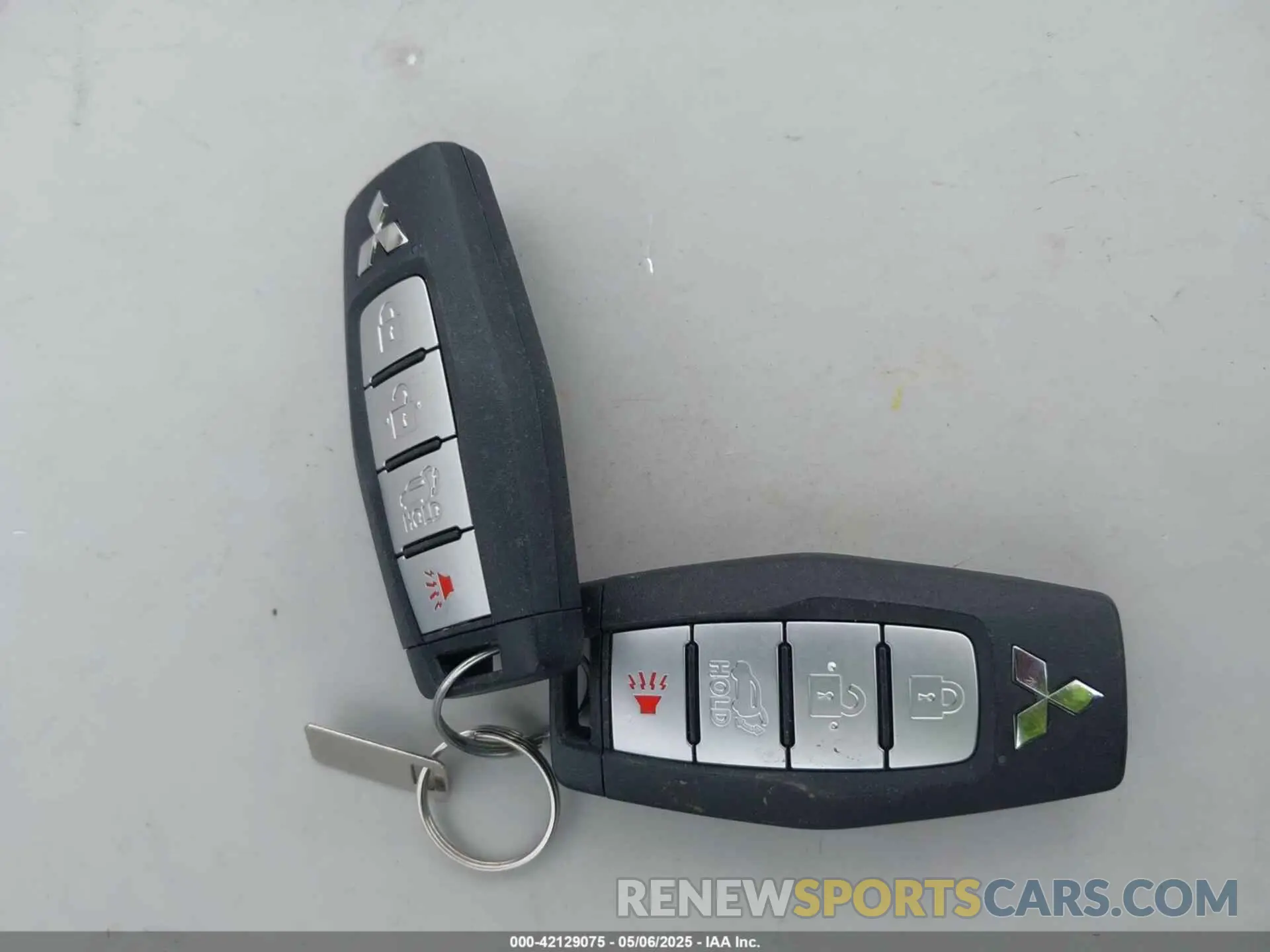11 fotografías del automóvil dañado JA4T5VA95PZ035626 MITSUBISHI OUTLANDER PHEV 2023