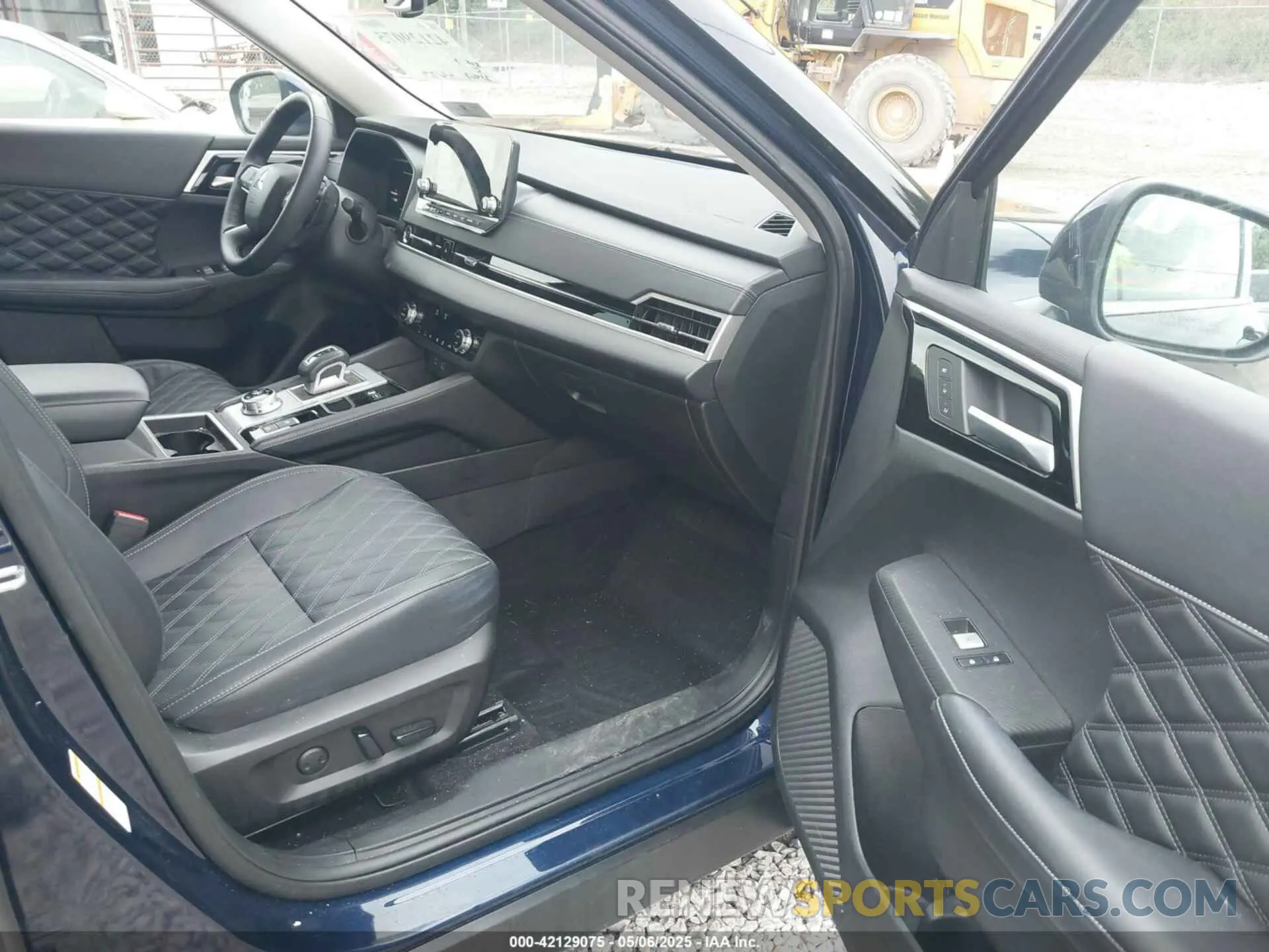 5 fotografías del automóvil dañado JA4T5VA95PZ035626 MITSUBISHI OUTLANDER PHEV 2023