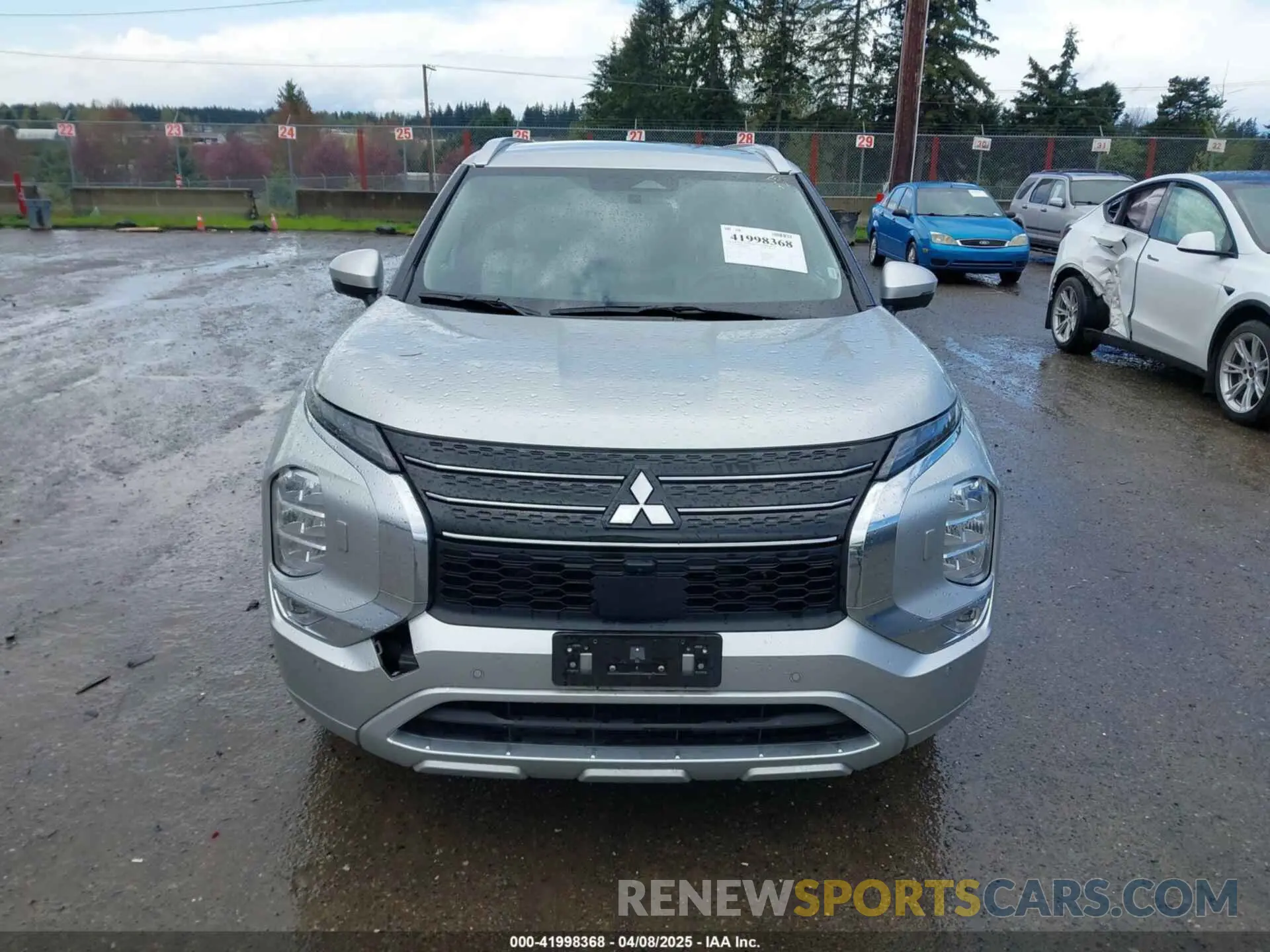 12 fotografías del automóvil dañado JA4T5WA93RZ051543 MITSUBISHI OUTLANDER PHEV 2024