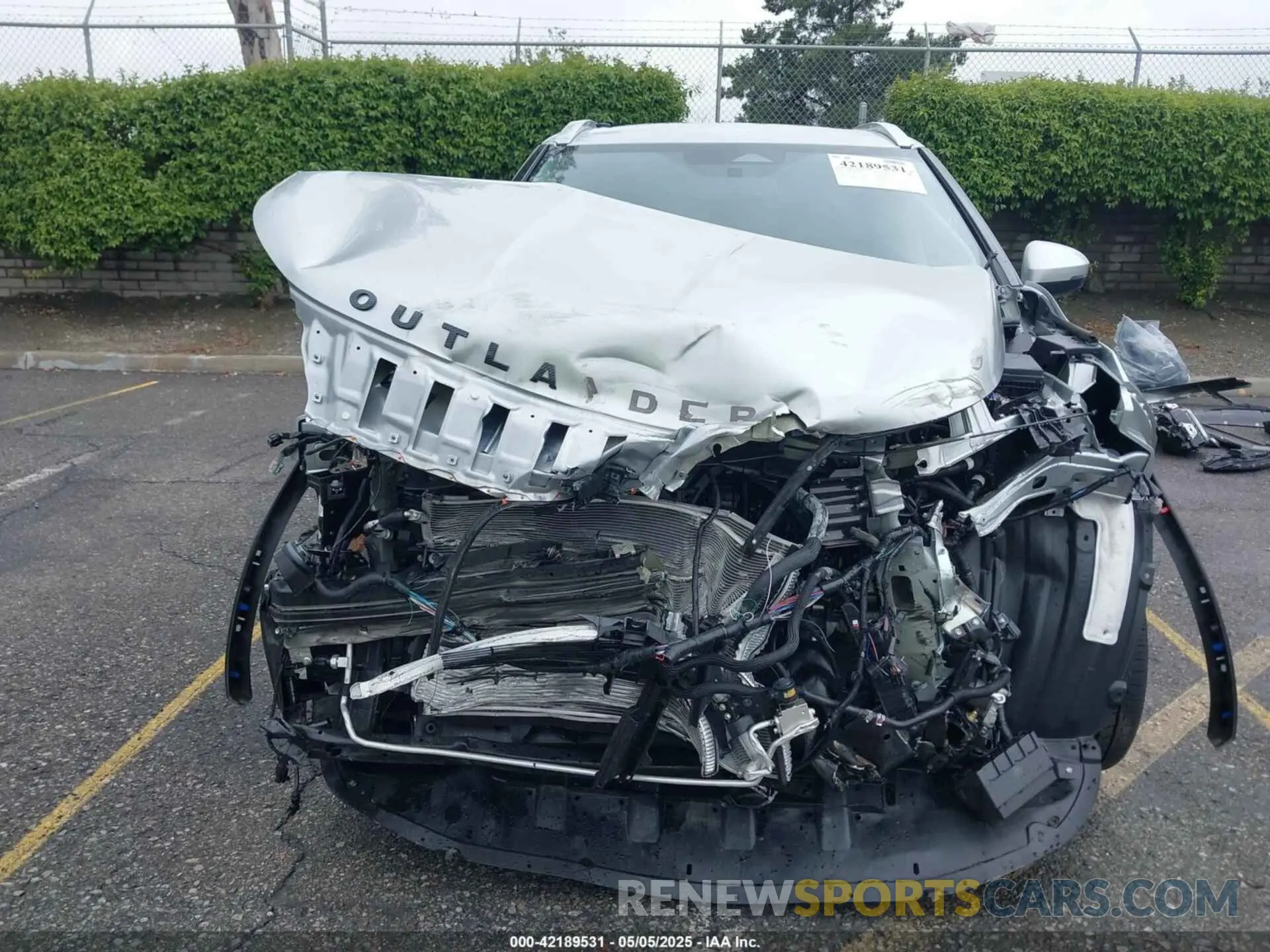 12 fotografías del automóvil dañado JA4T5WA96RZ036695 MITSUBISHI OUTLANDER PHEV 2024