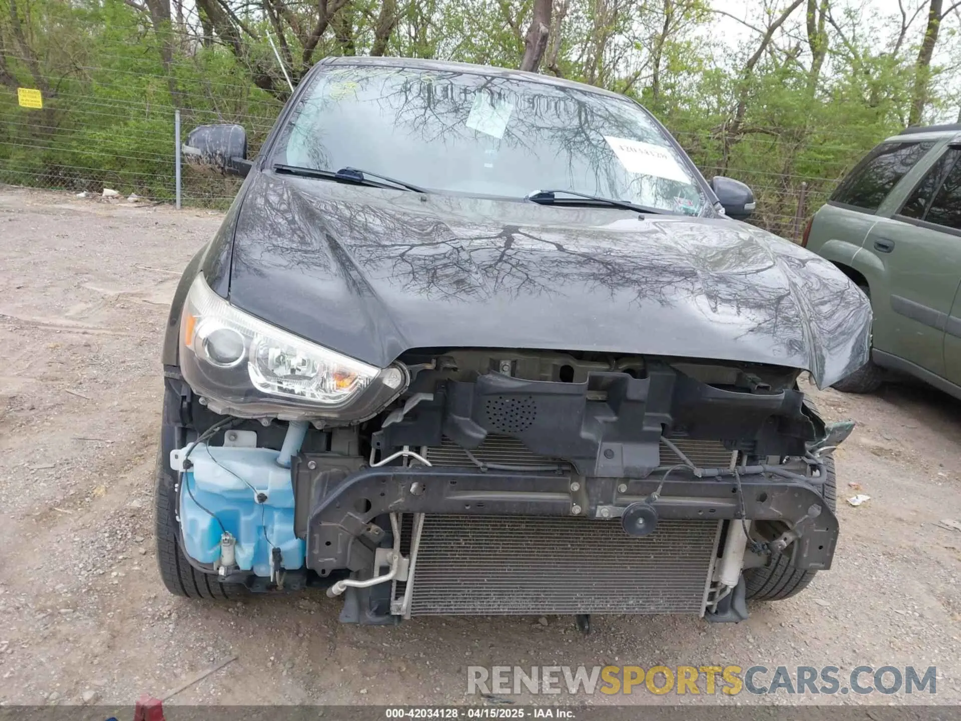 13 fotografías del automóvil dañado JA4AP3AU0KU019432 MITSUBISHI OUTLANDER SPORT 2019