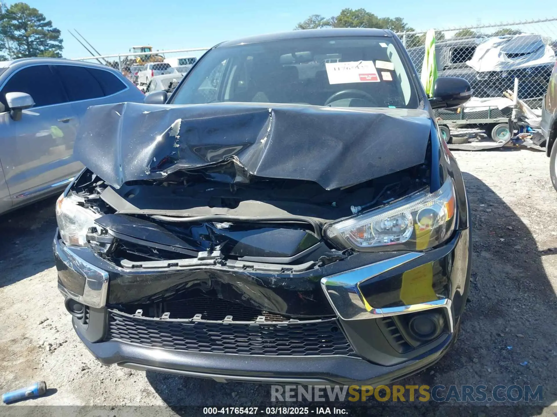 12 fotografías del automóvil dañado JA4AP3AU0KU028521 MITSUBISHI OUTLANDER SPORT 2019