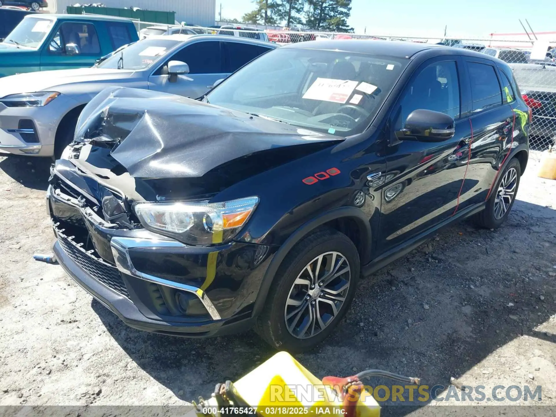 2 fotografías del automóvil dañado JA4AP3AU0KU028521 MITSUBISHI OUTLANDER SPORT 2019