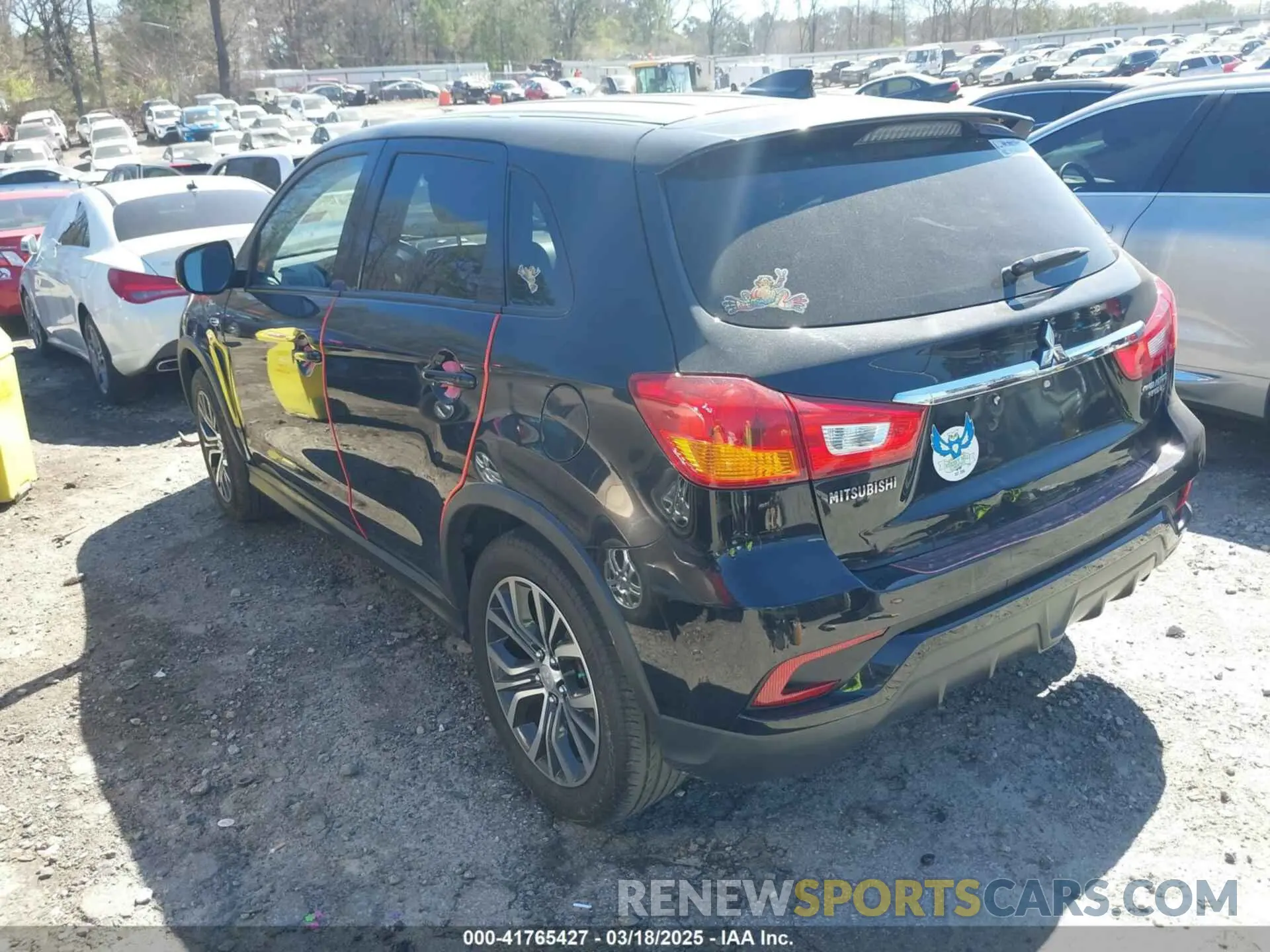 3 fotografías del automóvil dañado JA4AP3AU0KU028521 MITSUBISHI OUTLANDER SPORT 2019