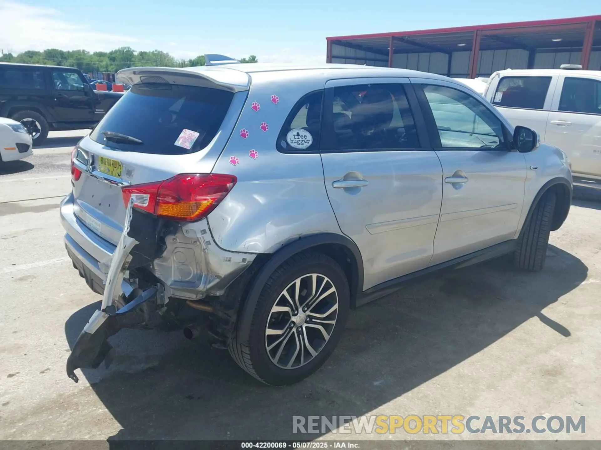 4 fotografías del automóvil dañado JA4AP3AU0KU033072 MITSUBISHI OUTLANDER SPORT 2019
