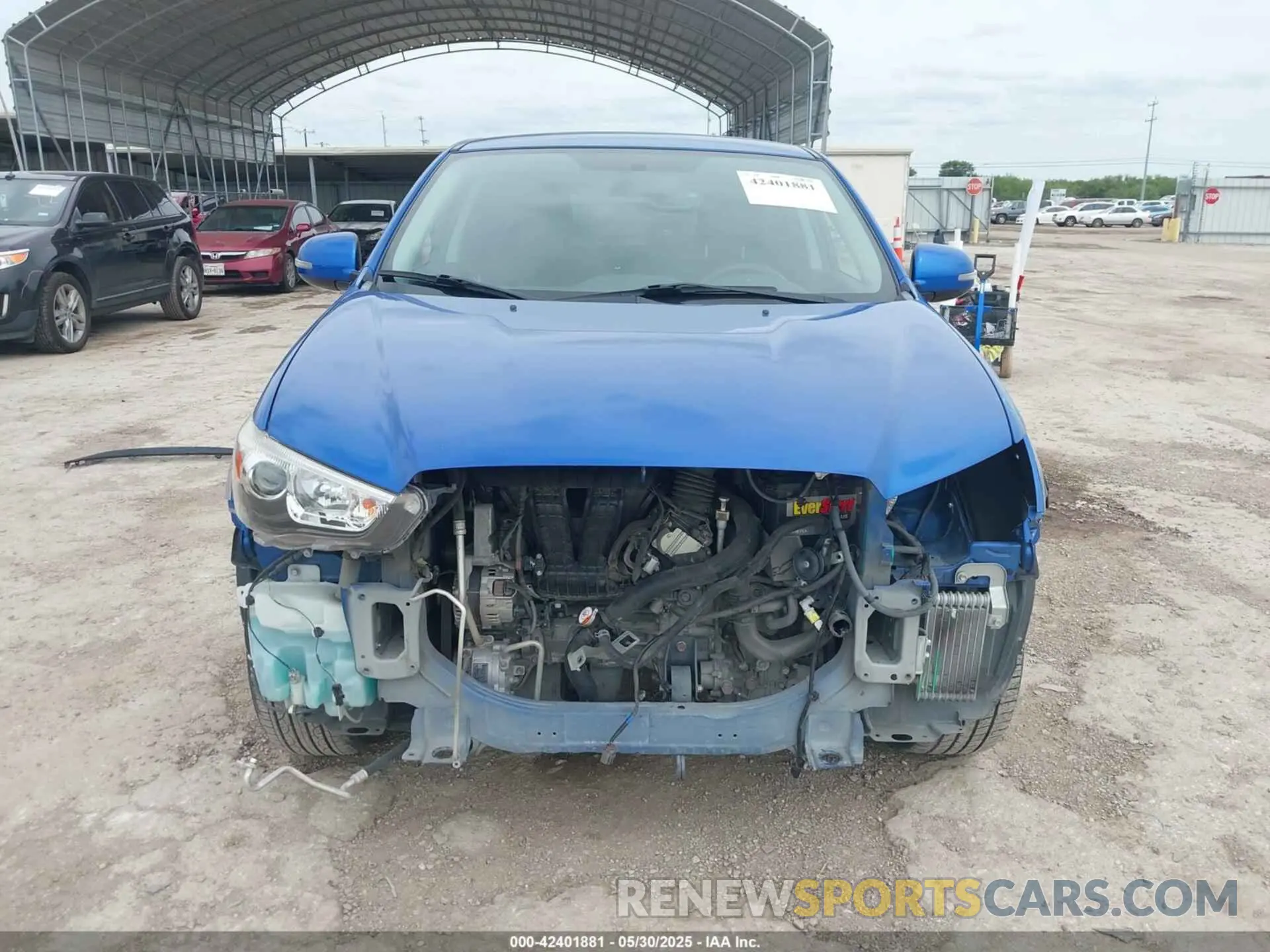 13 fotografías del automóvil dañado JA4AP3AU1KU018886 MITSUBISHI OUTLANDER SPORT 2019