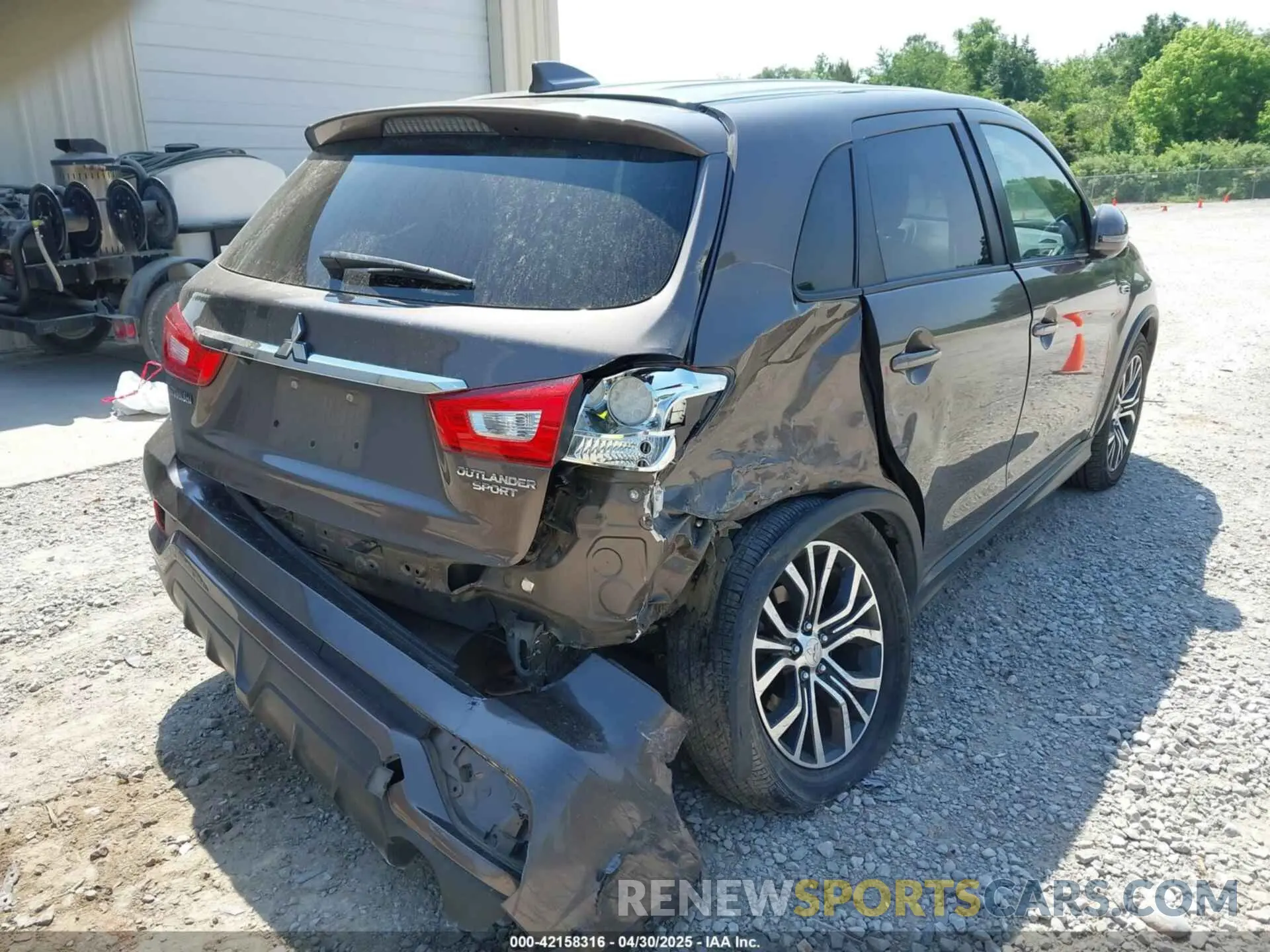 6 fotografías del automóvil dañado JA4AP3AU1KU028642 MITSUBISHI OUTLANDER SPORT 2019