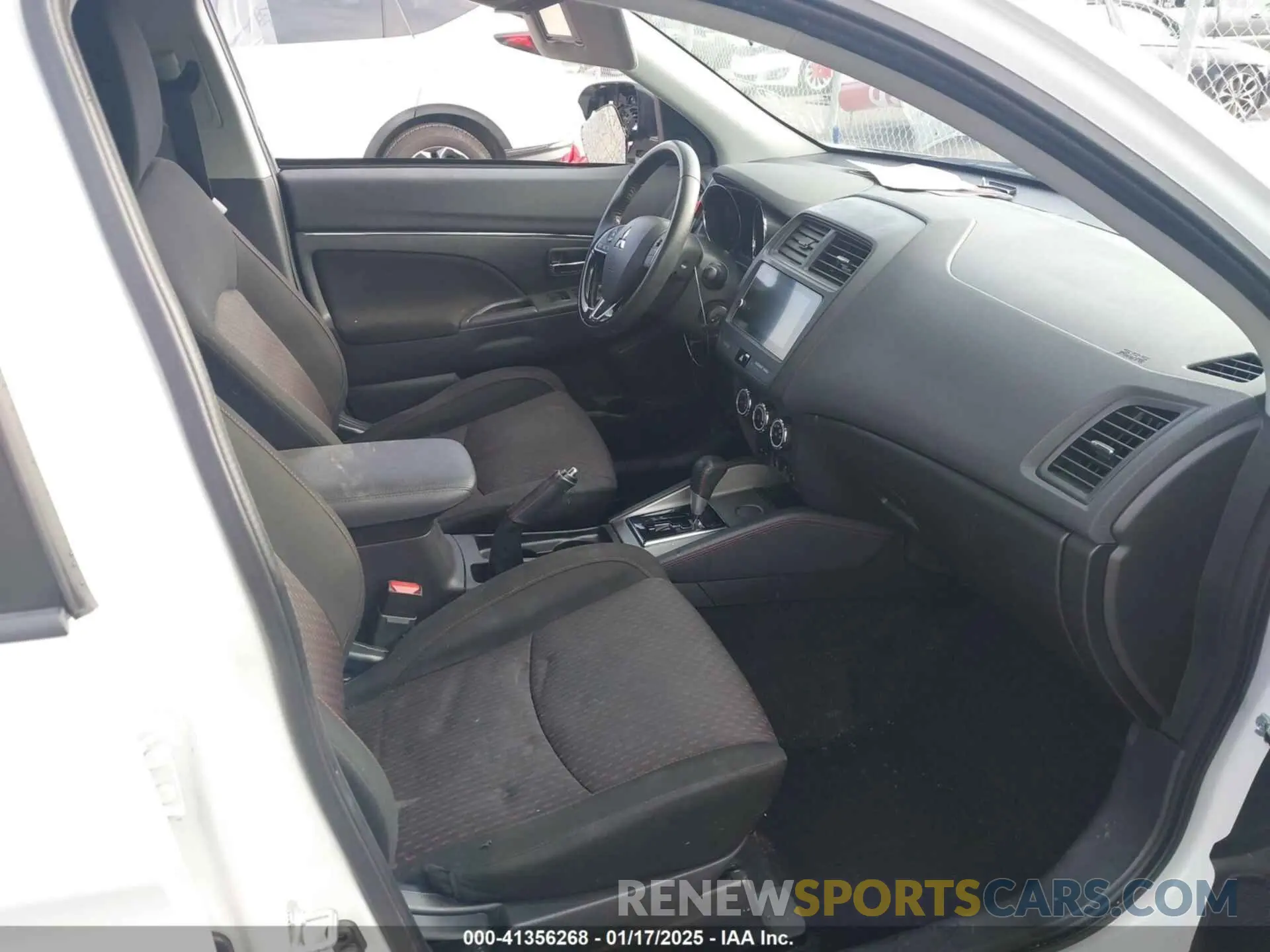 5 fotografías del automóvil dañado JA4AP3AU6KU010315 MITSUBISHI OUTLANDER SPORT 2019