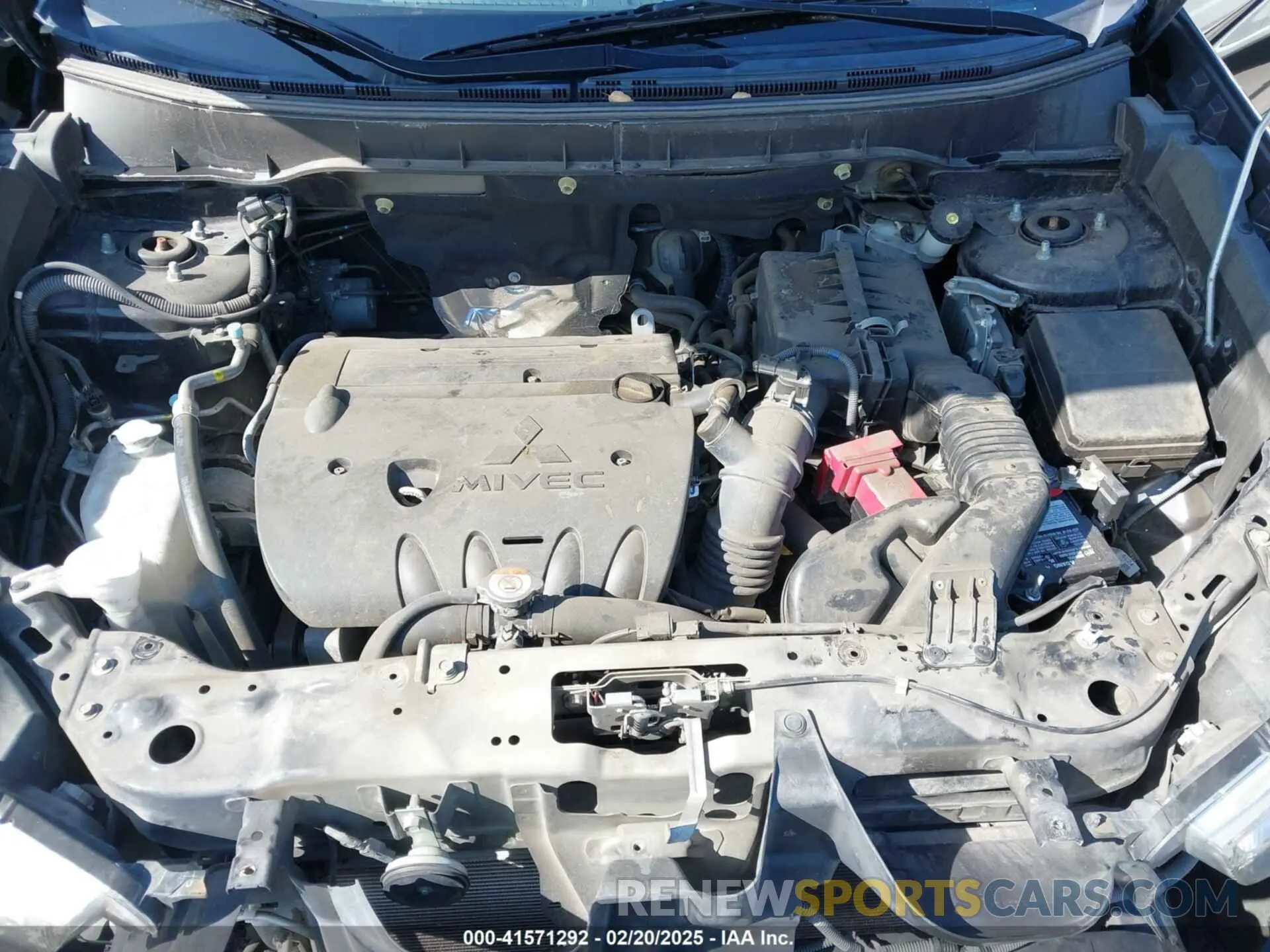 10 fotografías del automóvil dañado JA4AP3AU6KU012517 MITSUBISHI OUTLANDER SPORT 2019