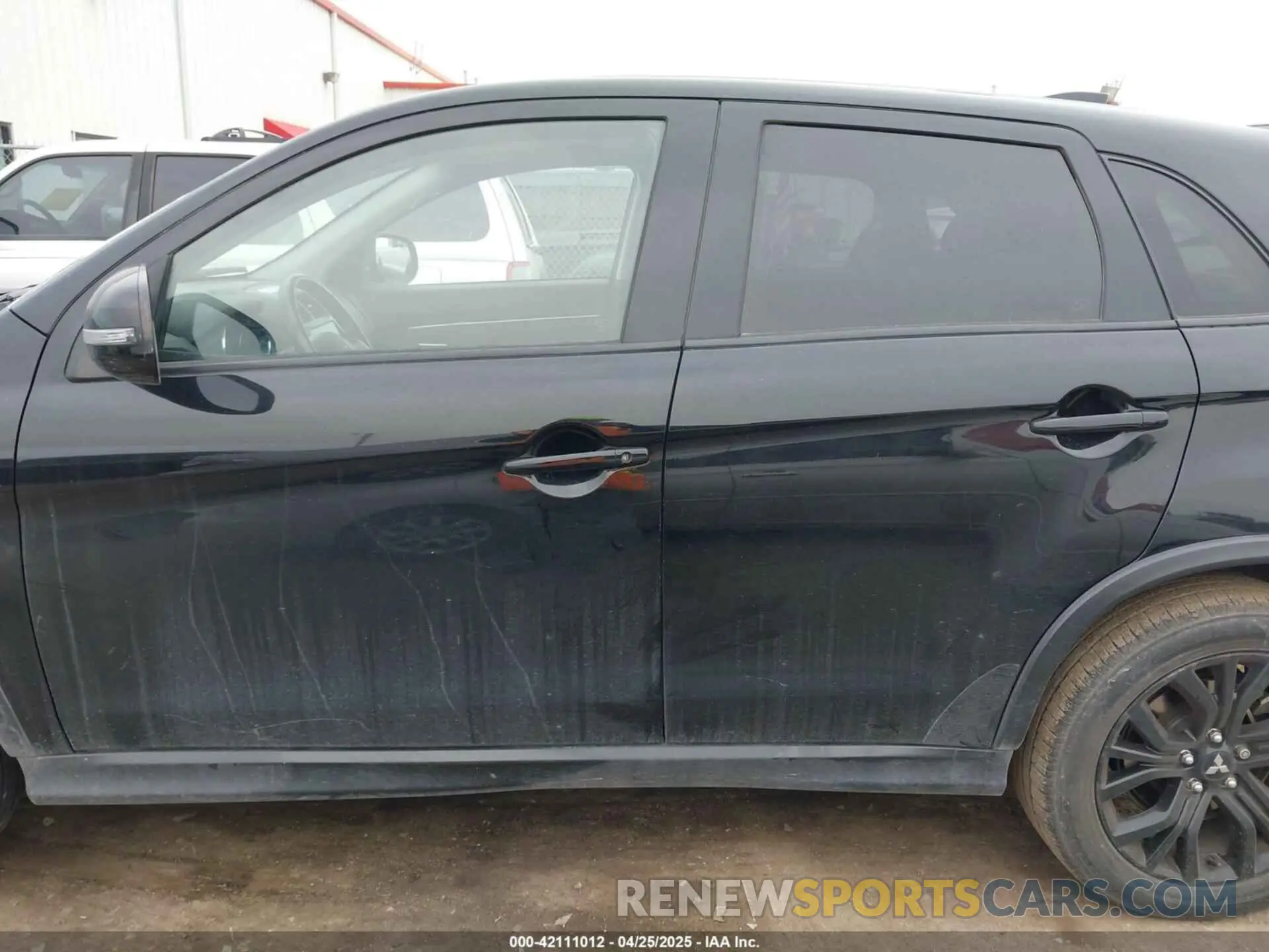 15 fotografías del automóvil dañado JA4AP3AU7KU015314 MITSUBISHI OUTLANDER SPORT 2019