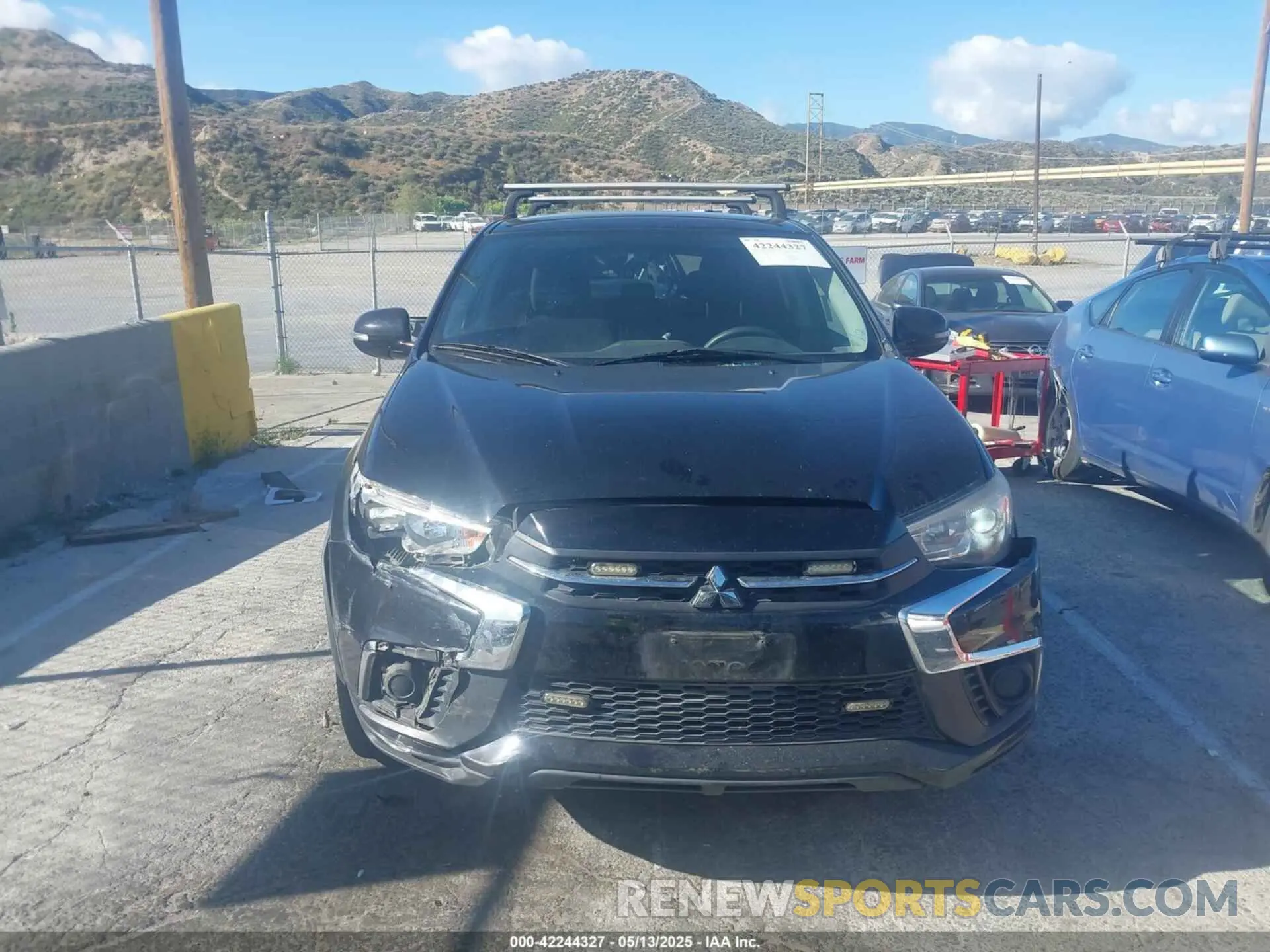 12 fotografías del automóvil dañado JA4AP3AU7KU021503 MITSUBISHI OUTLANDER SPORT 2019