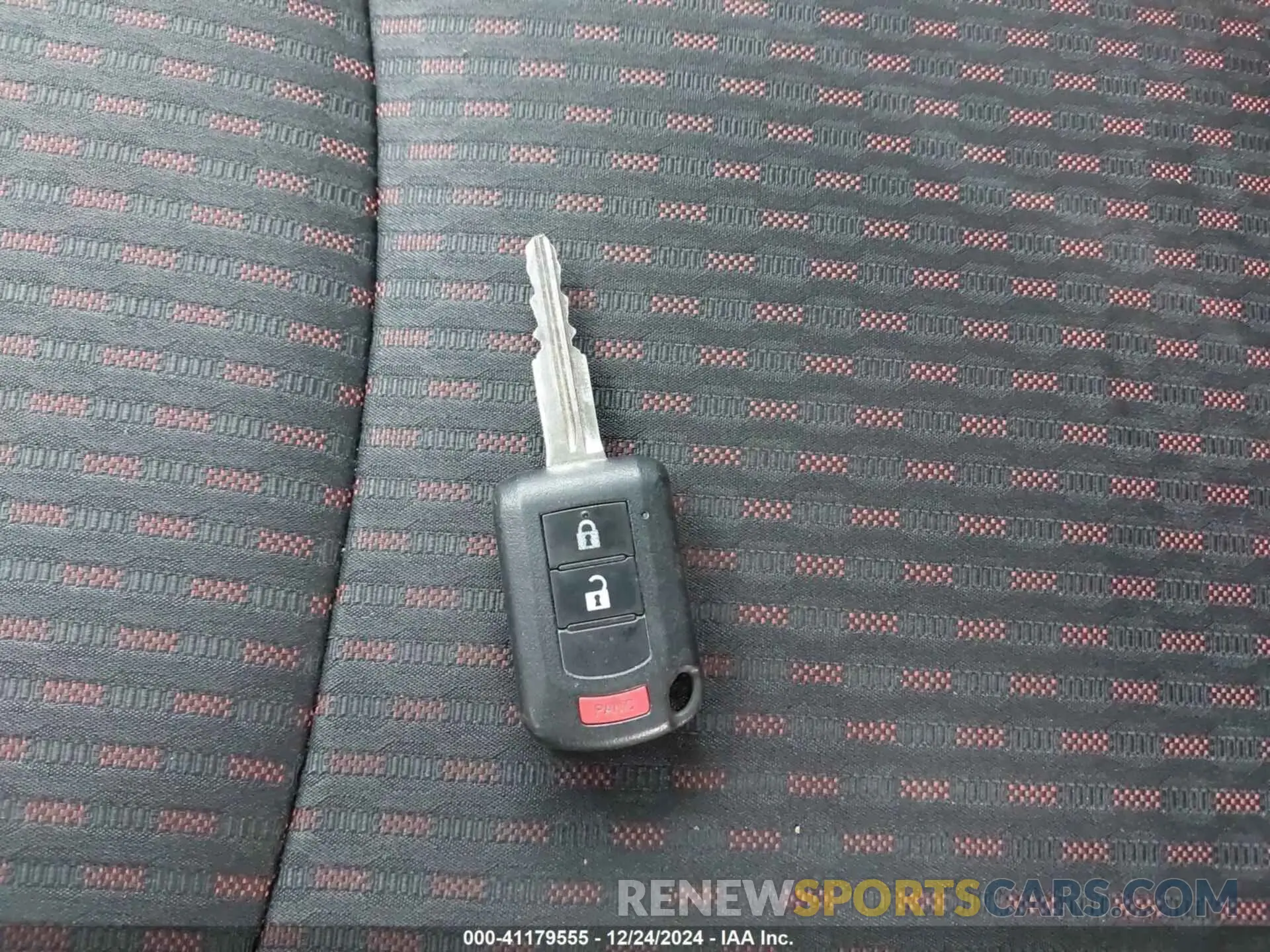 11 fotografías del automóvil dañado JA4AP3AUXKU001410 MITSUBISHI OUTLANDER SPORT 2019