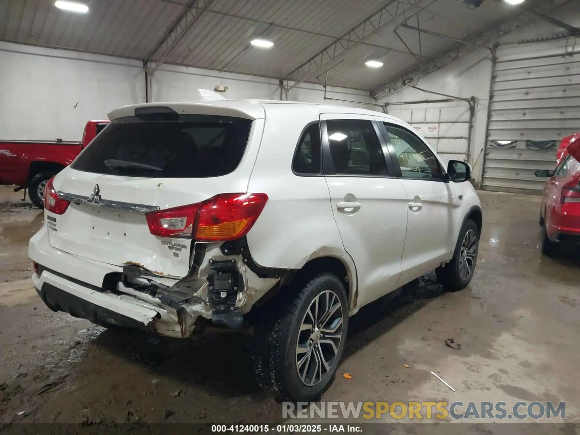 4 fotografías del automóvil dañado JA4AR3AU1KU002794 MITSUBISHI OUTLANDER SPORT 2019