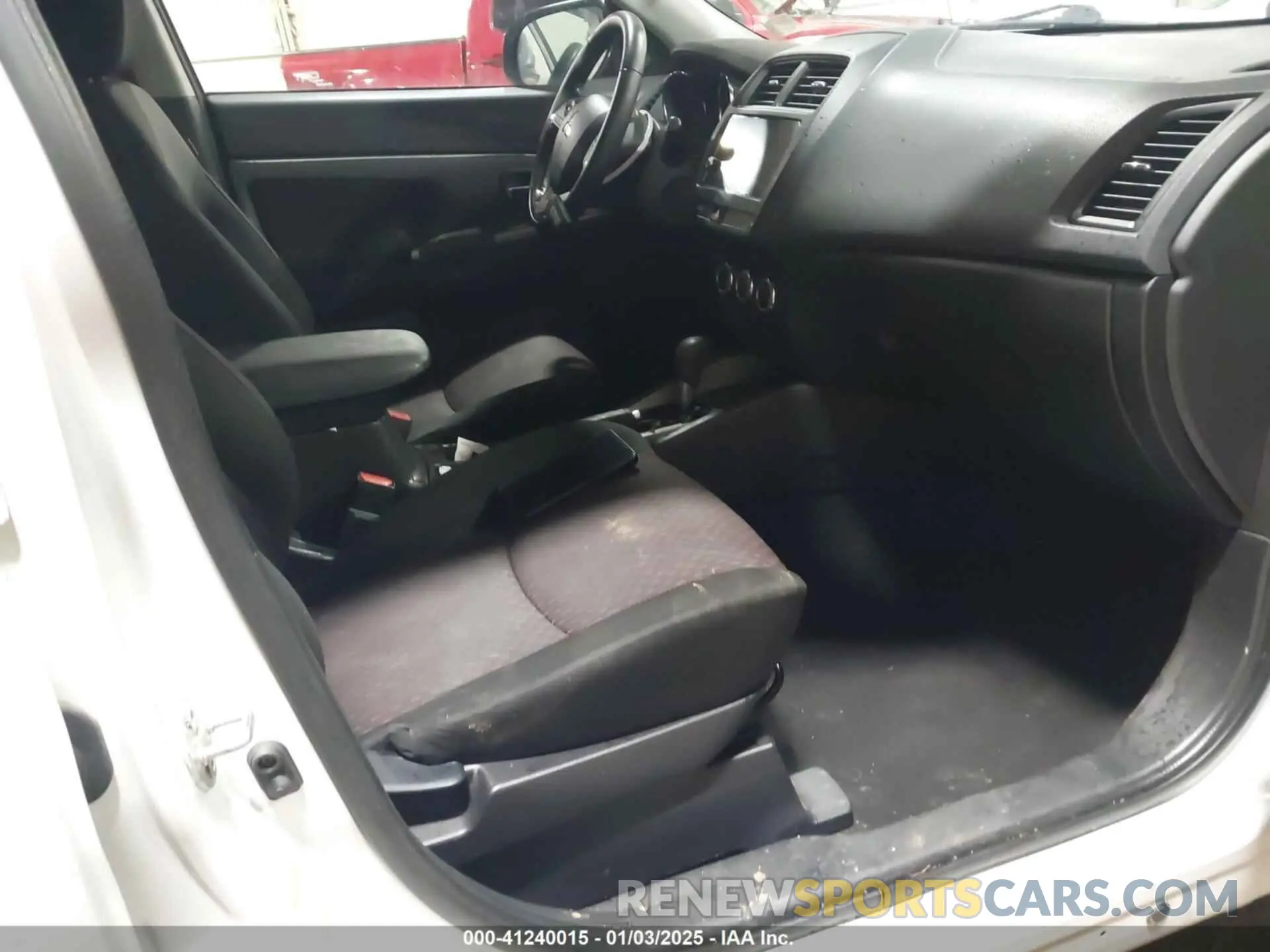 5 fotografías del automóvil dañado JA4AR3AU1KU002794 MITSUBISHI OUTLANDER SPORT 2019