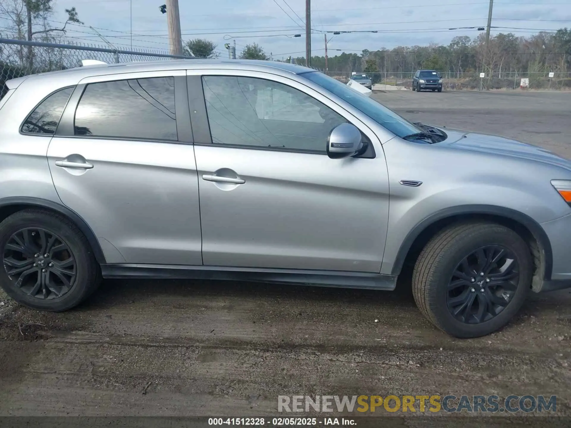 13 fotografías del automóvil dañado JA4AR3AU2KU022598 MITSUBISHI OUTLANDER SPORT 2019