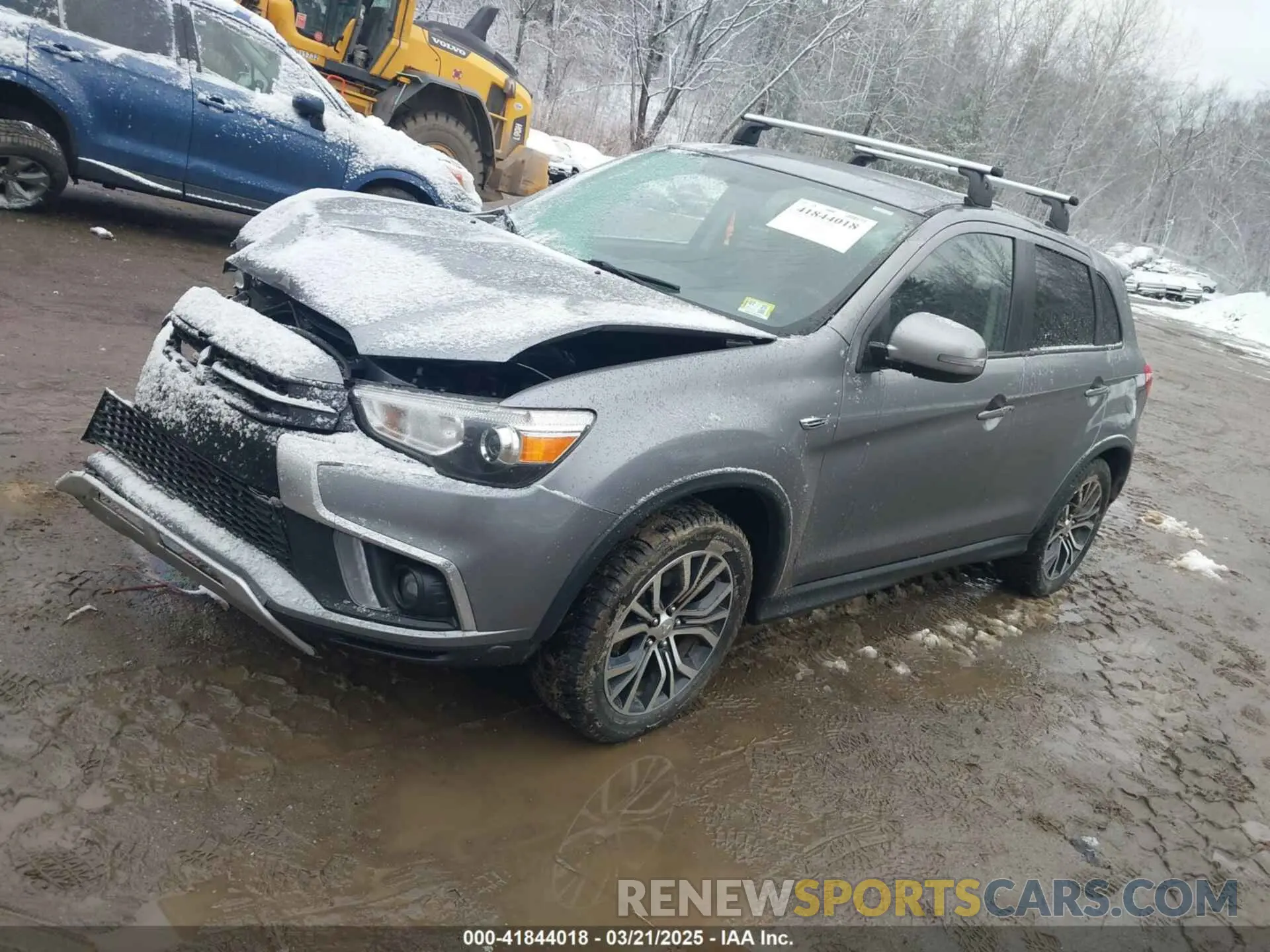 2 fotografías del automóvil dañado JA4AR3AU3KU001369 MITSUBISHI OUTLANDER SPORT 2019