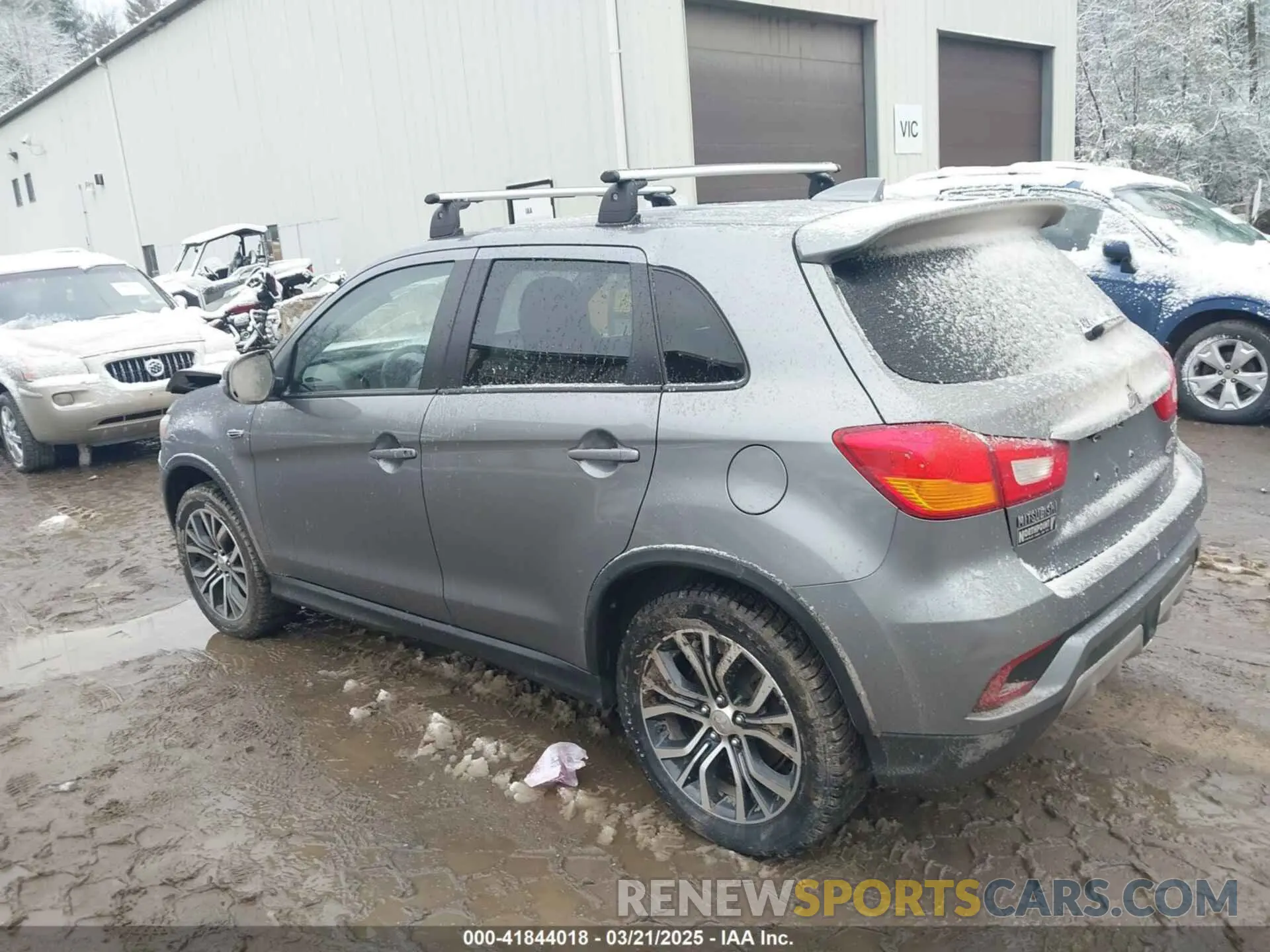 3 fotografías del automóvil dañado JA4AR3AU3KU001369 MITSUBISHI OUTLANDER SPORT 2019