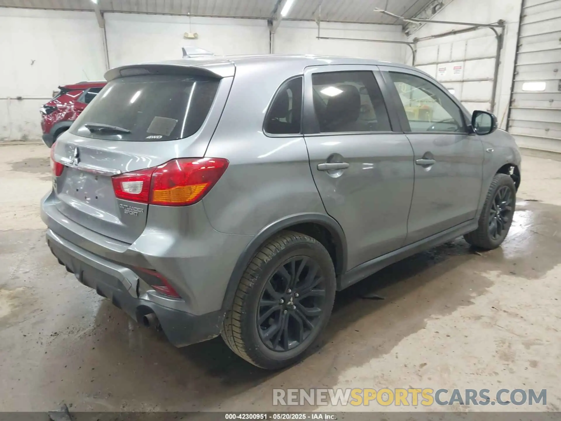 4 fotografías del automóvil dañado JA4AR3AU3KU028605 MITSUBISHI OUTLANDER SPORT 2019