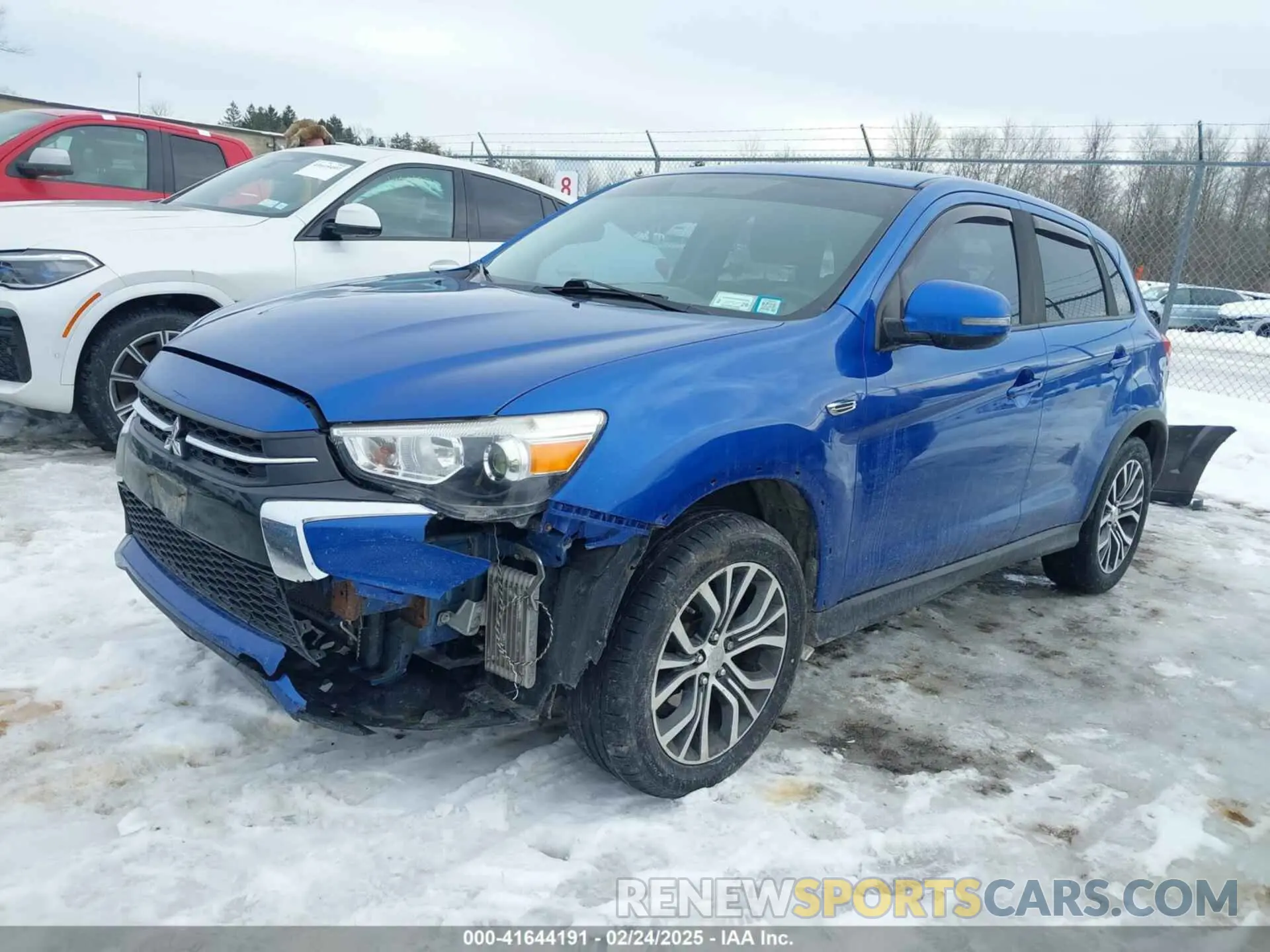 2 fotografías del automóvil dañado JA4AR3AU3KU030029 MITSUBISHI OUTLANDER SPORT 2019