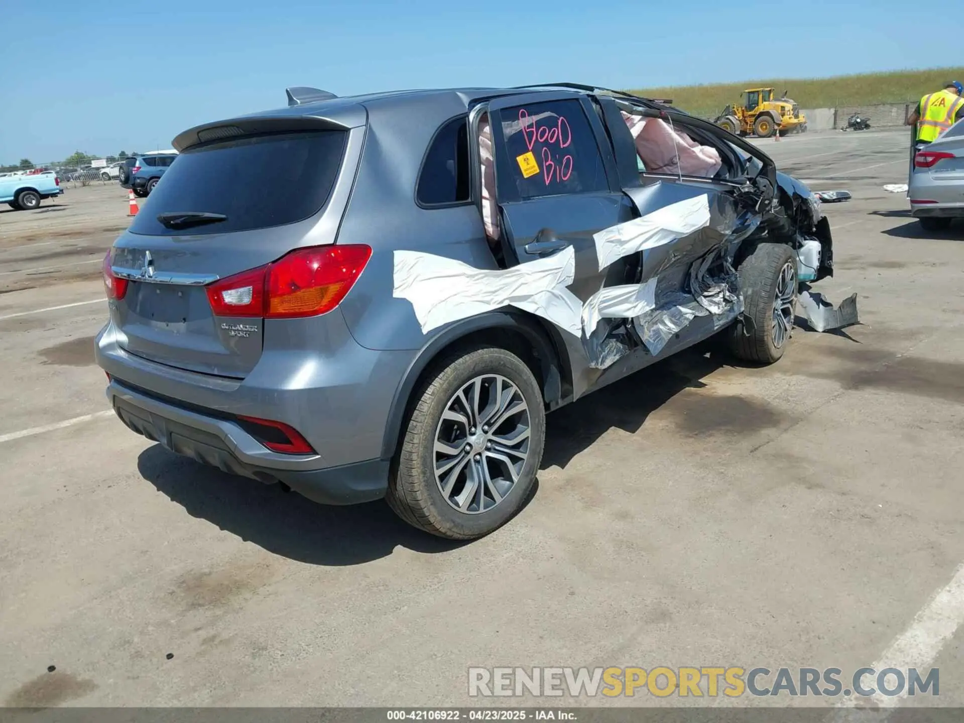4 fotografías del automóvil dañado JA4AR3AU5KU028816 MITSUBISHI OUTLANDER SPORT 2019