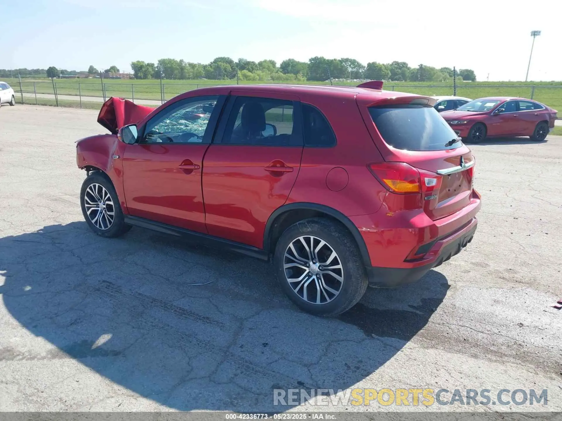 3 fotografías del automóvil dañado JA4AR3AU6KU007957 MITSUBISHI OUTLANDER SPORT 2019