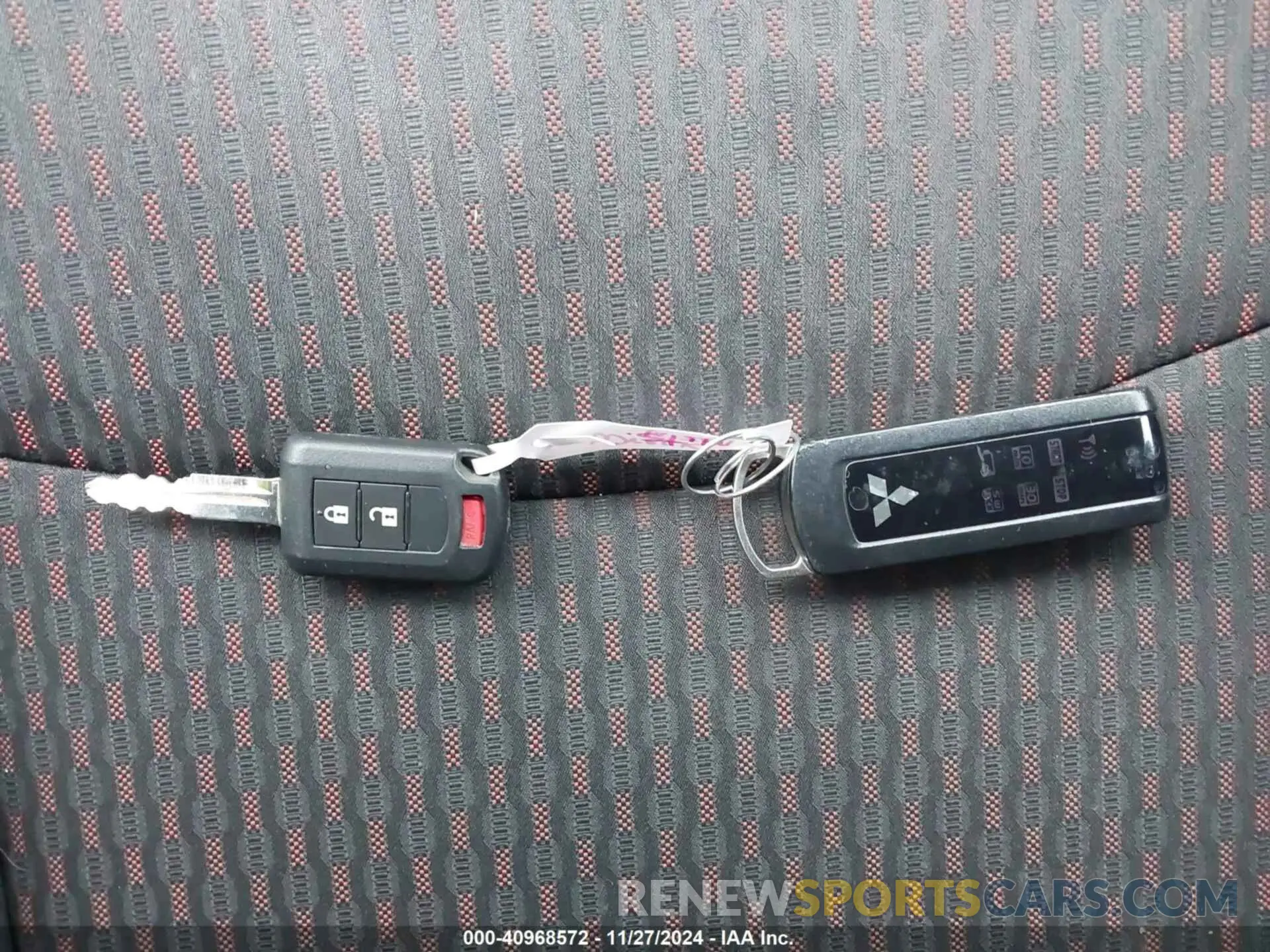 11 fotografías del automóvil dañado JA4AR3AU9KU025952 MITSUBISHI OUTLANDER SPORT 2019