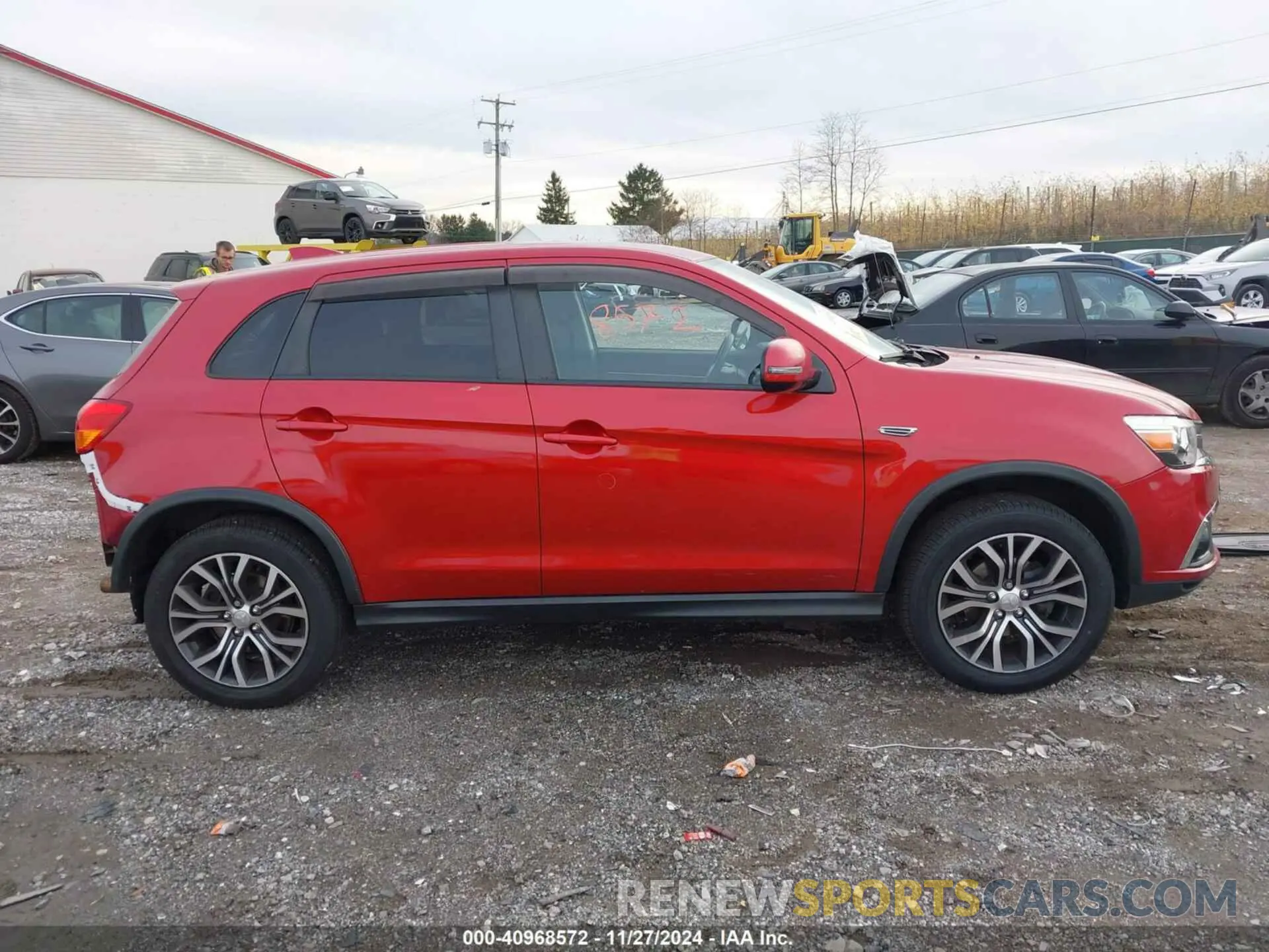 13 fotografías del automóvil dañado JA4AR3AU9KU025952 MITSUBISHI OUTLANDER SPORT 2019