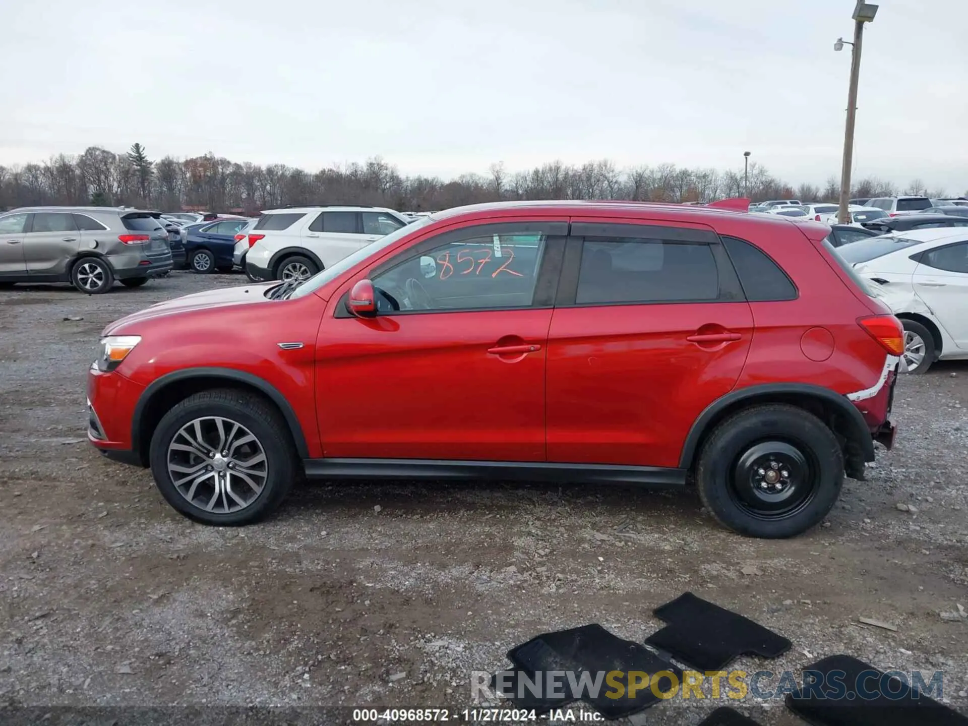 14 fotografías del automóvil dañado JA4AR3AU9KU025952 MITSUBISHI OUTLANDER SPORT 2019