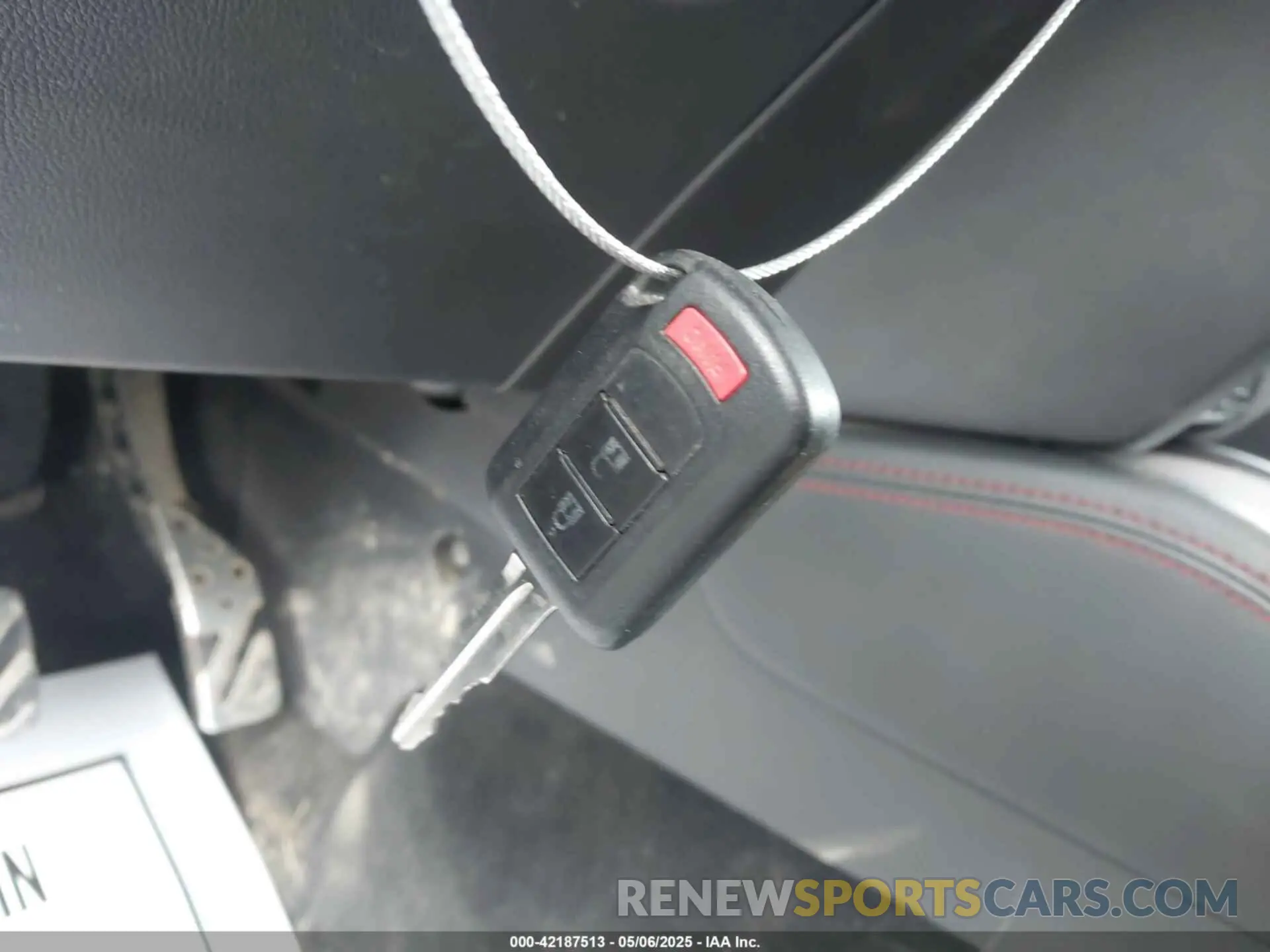 11 fotografías del automóvil dañado JA4AR3AUXKU023773 MITSUBISHI OUTLANDER SPORT 2019