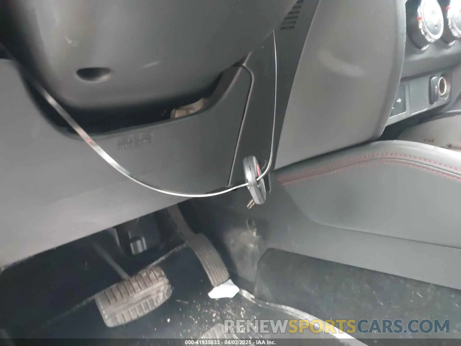 11 fotografías del automóvil dañado JA4AR3AUXKU024194 MITSUBISHI OUTLANDER SPORT 2019