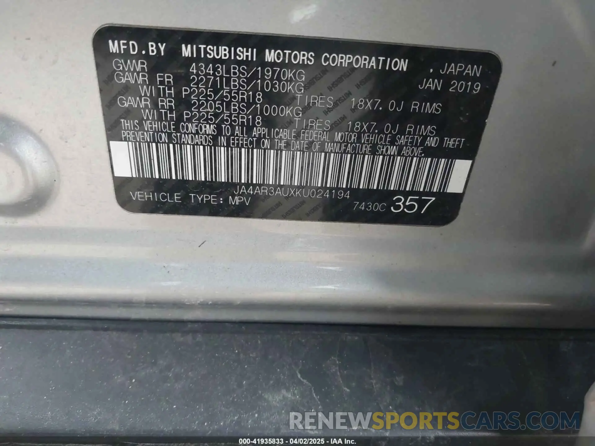 9 fotografías del automóvil dañado JA4AR3AUXKU024194 MITSUBISHI OUTLANDER SPORT 2019