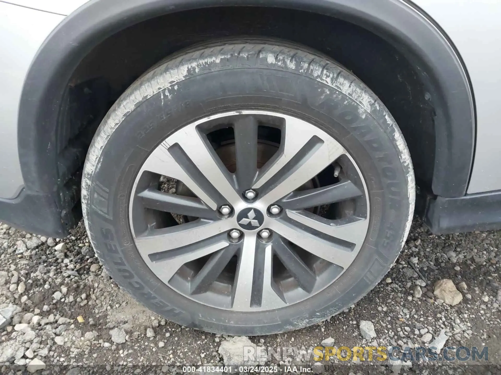 17 fotografías del automóvil dañado JA4AP3AU6LU017511 MITSUBISHI OUTLANDER SPORT 2020
