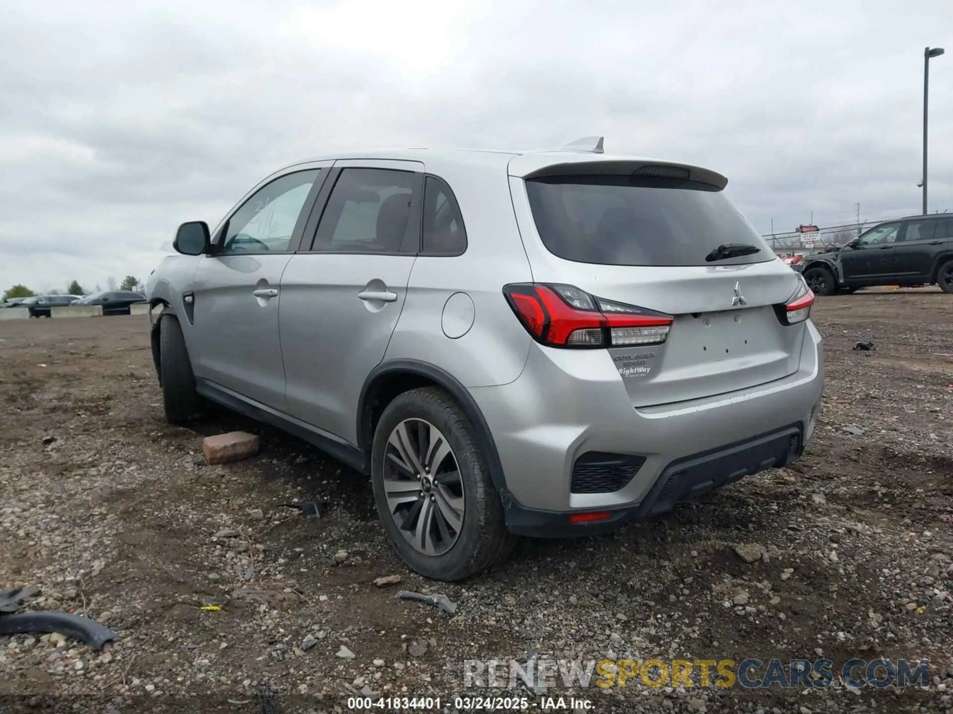 3 fotografías del automóvil dañado JA4AP3AU6LU017511 MITSUBISHI OUTLANDER SPORT 2020
