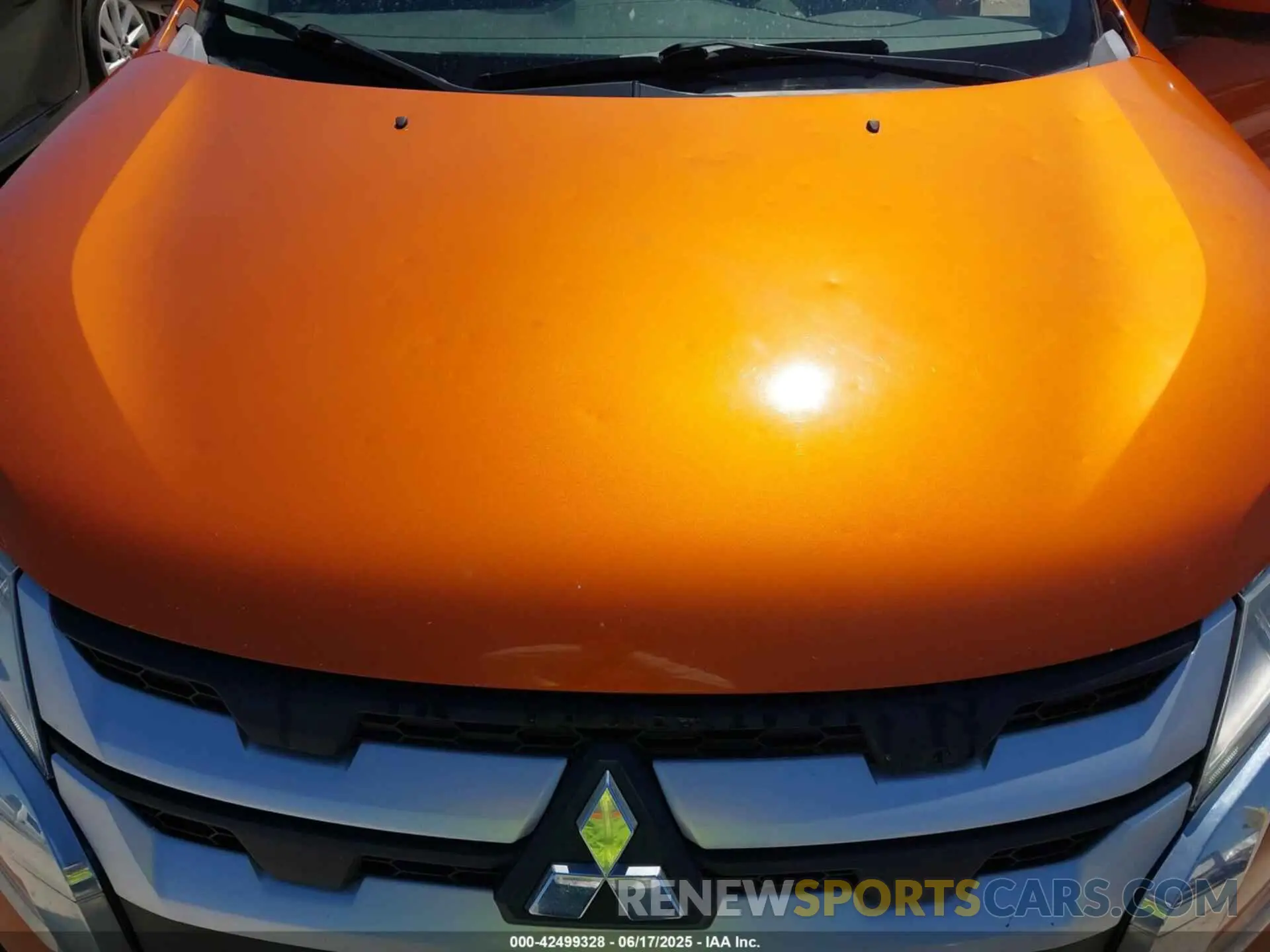 6 fotografías del automóvil dañado JA4AP3AU7LU010129 MITSUBISHI OUTLANDER SPORT 2020