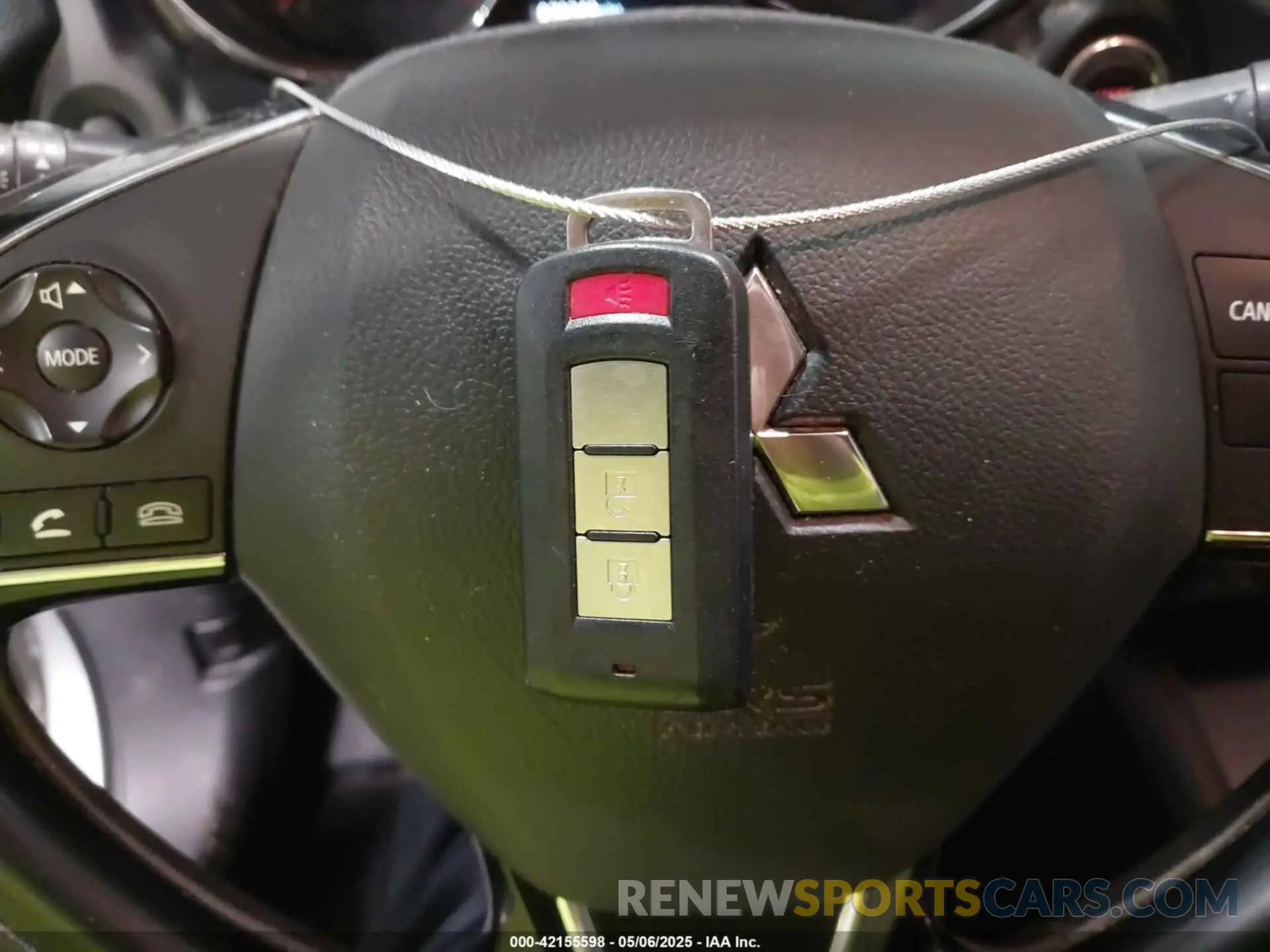 11 fotografías del automóvil dañado JA4AR3AU1LU020245 MITSUBISHI OUTLANDER SPORT 2020