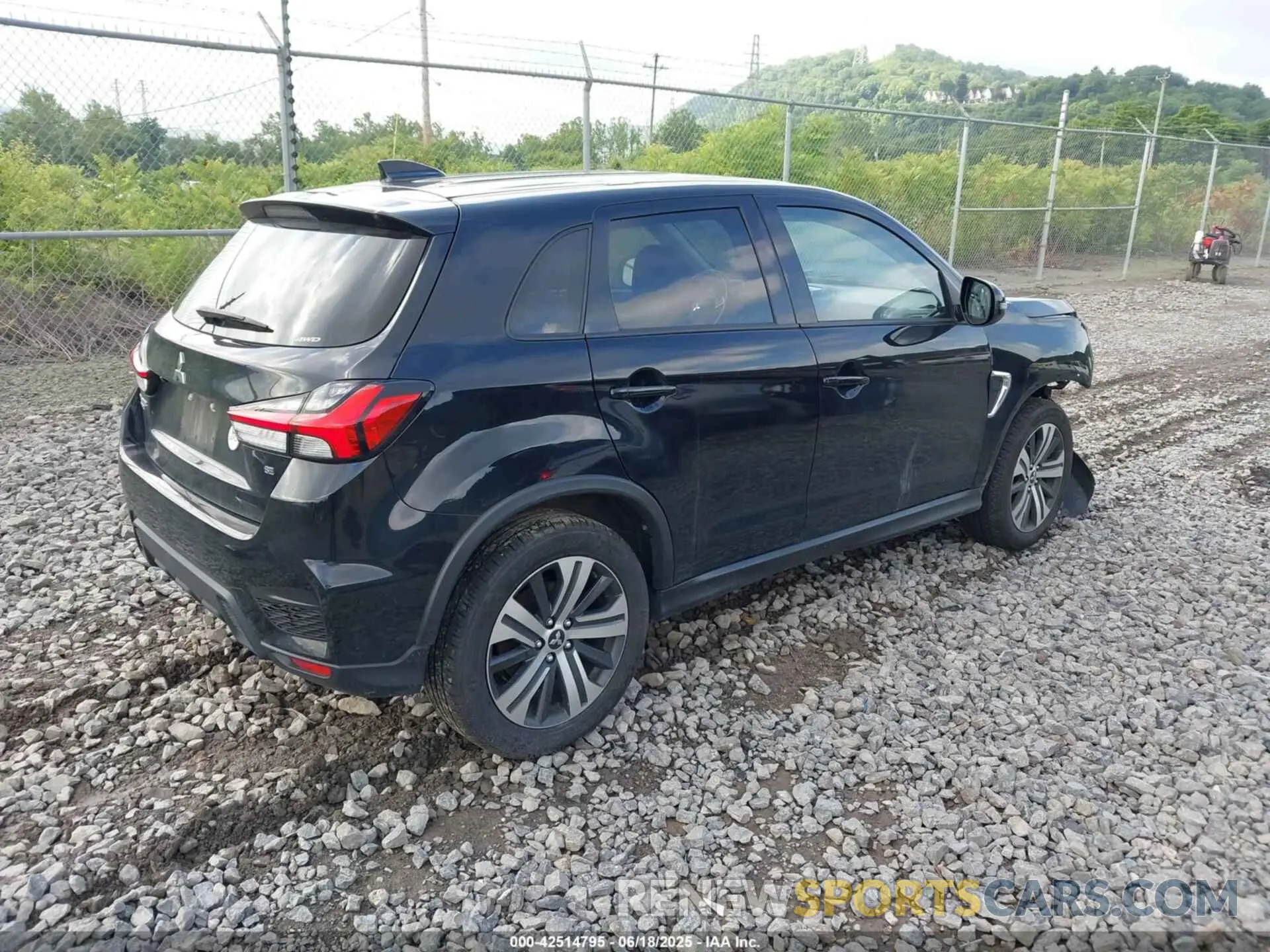 4 fotografías del automóvil dañado JA4AR3AU5LU029367 MITSUBISHI OUTLANDER SPORT 2020