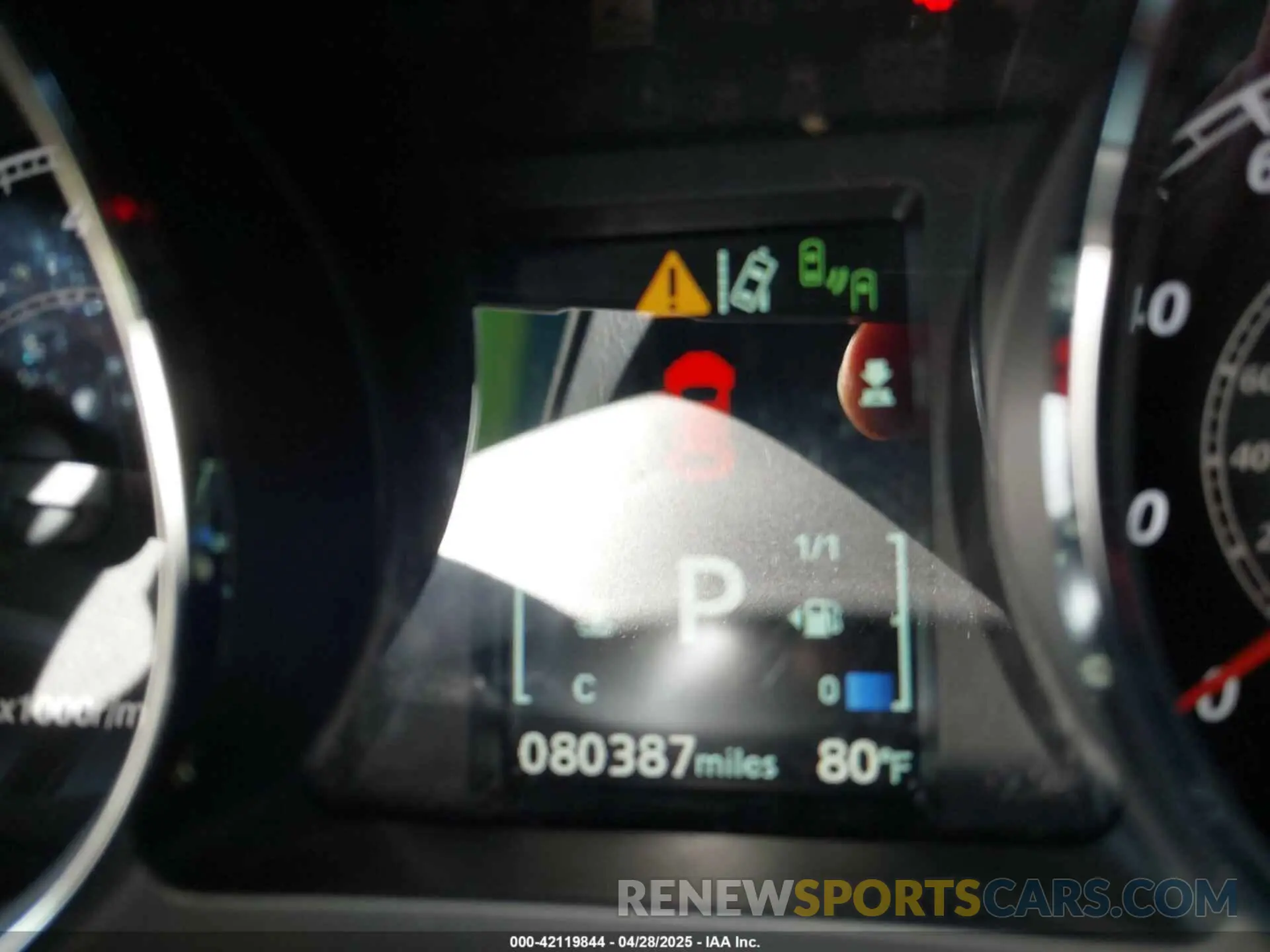 15 fotografías del automóvil dañado JA4AR3AU6LU023903 MITSUBISHI OUTLANDER SPORT 2020