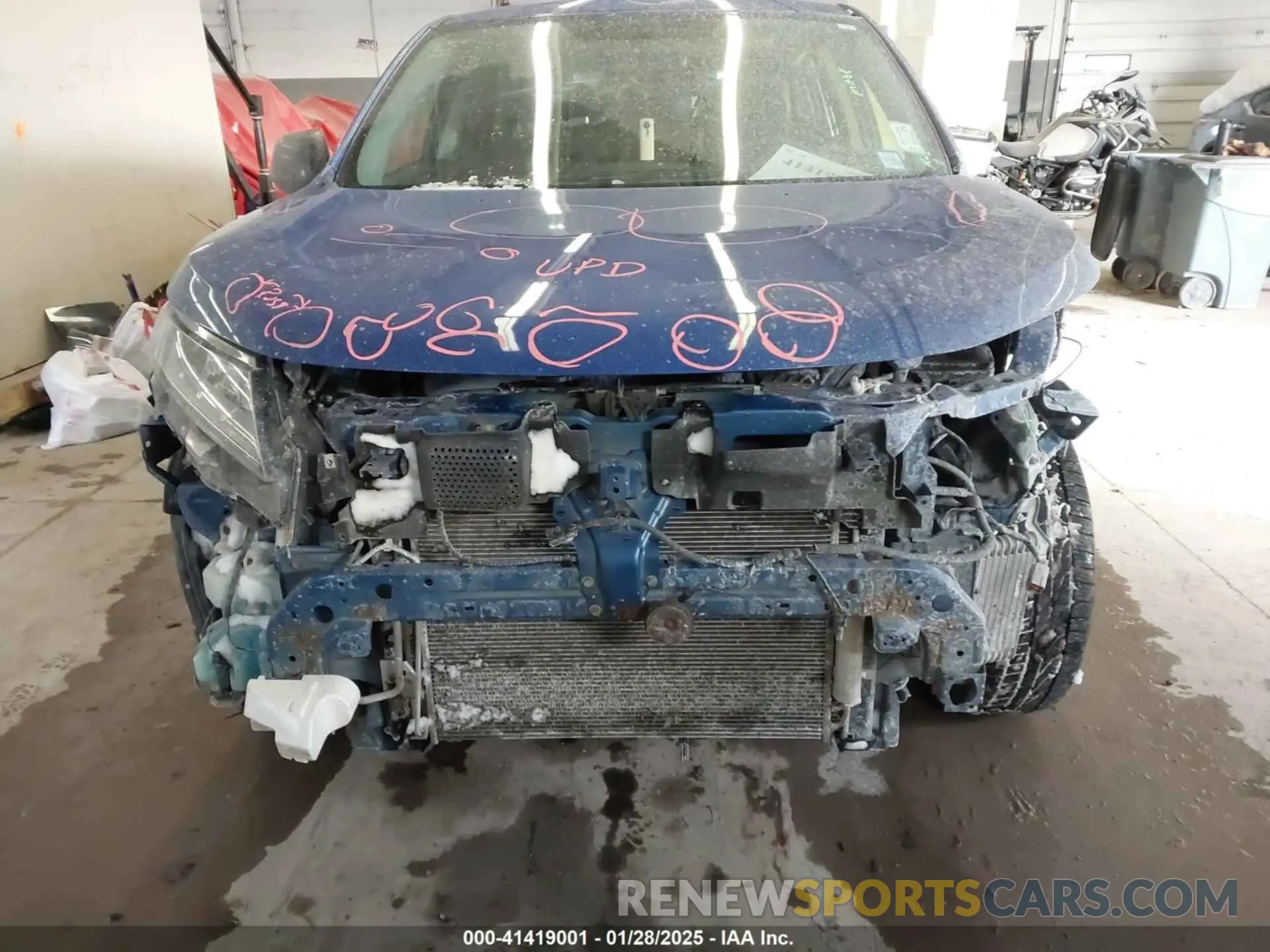 13 fotografías del automóvil dañado JA4AR3AU8LU002485 MITSUBISHI OUTLANDER SPORT 2020