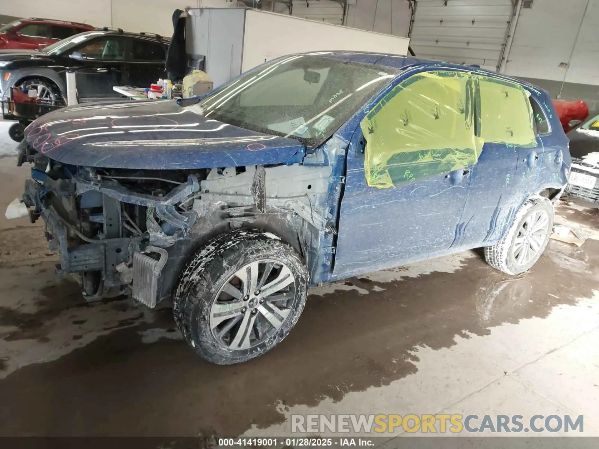 2 fotografías del automóvil dañado JA4AR3AU8LU002485 MITSUBISHI OUTLANDER SPORT 2020