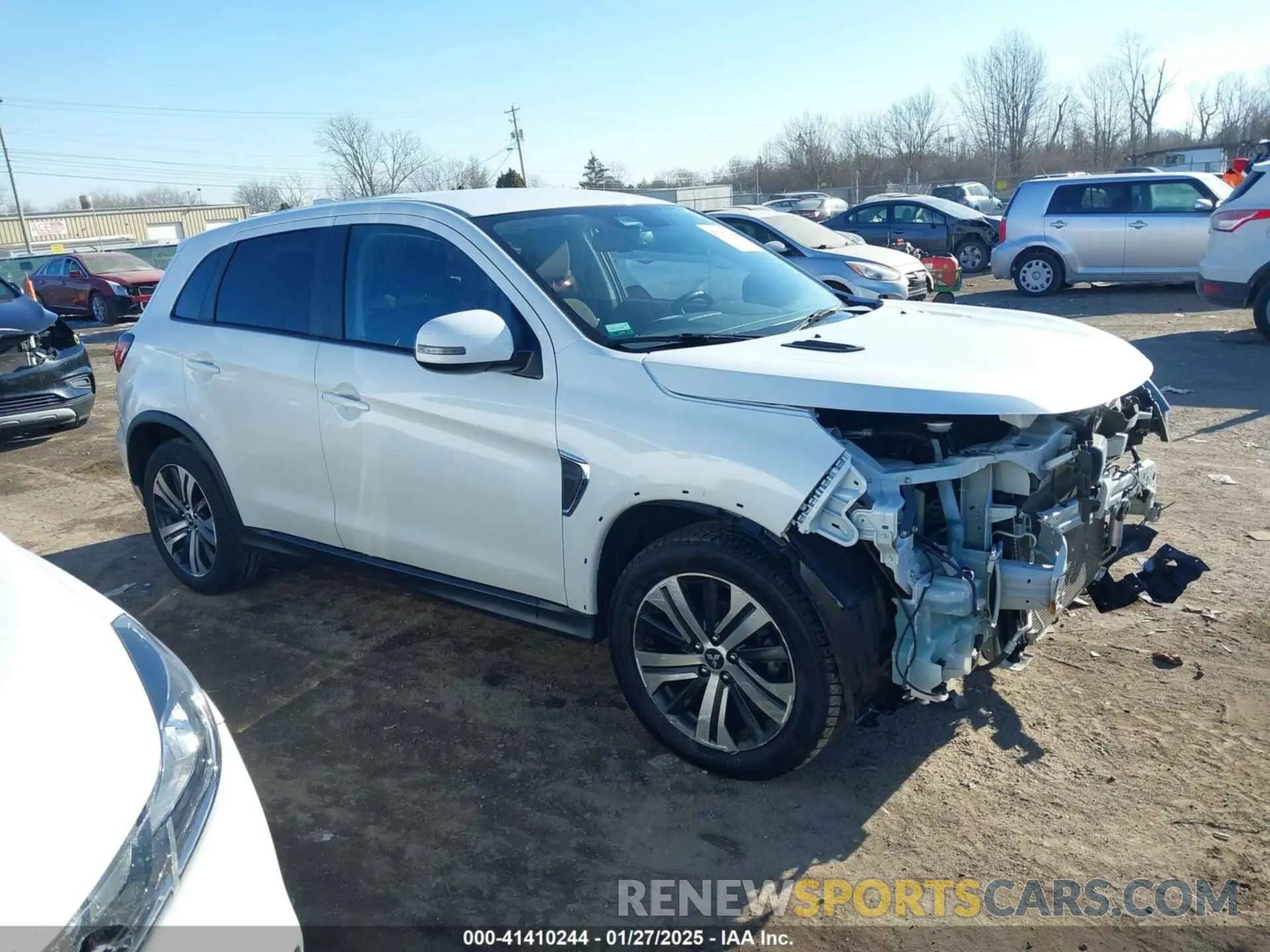 14 fotografías del automóvil dañado JA4AR3AUXLU020549 MITSUBISHI OUTLANDER SPORT 2020