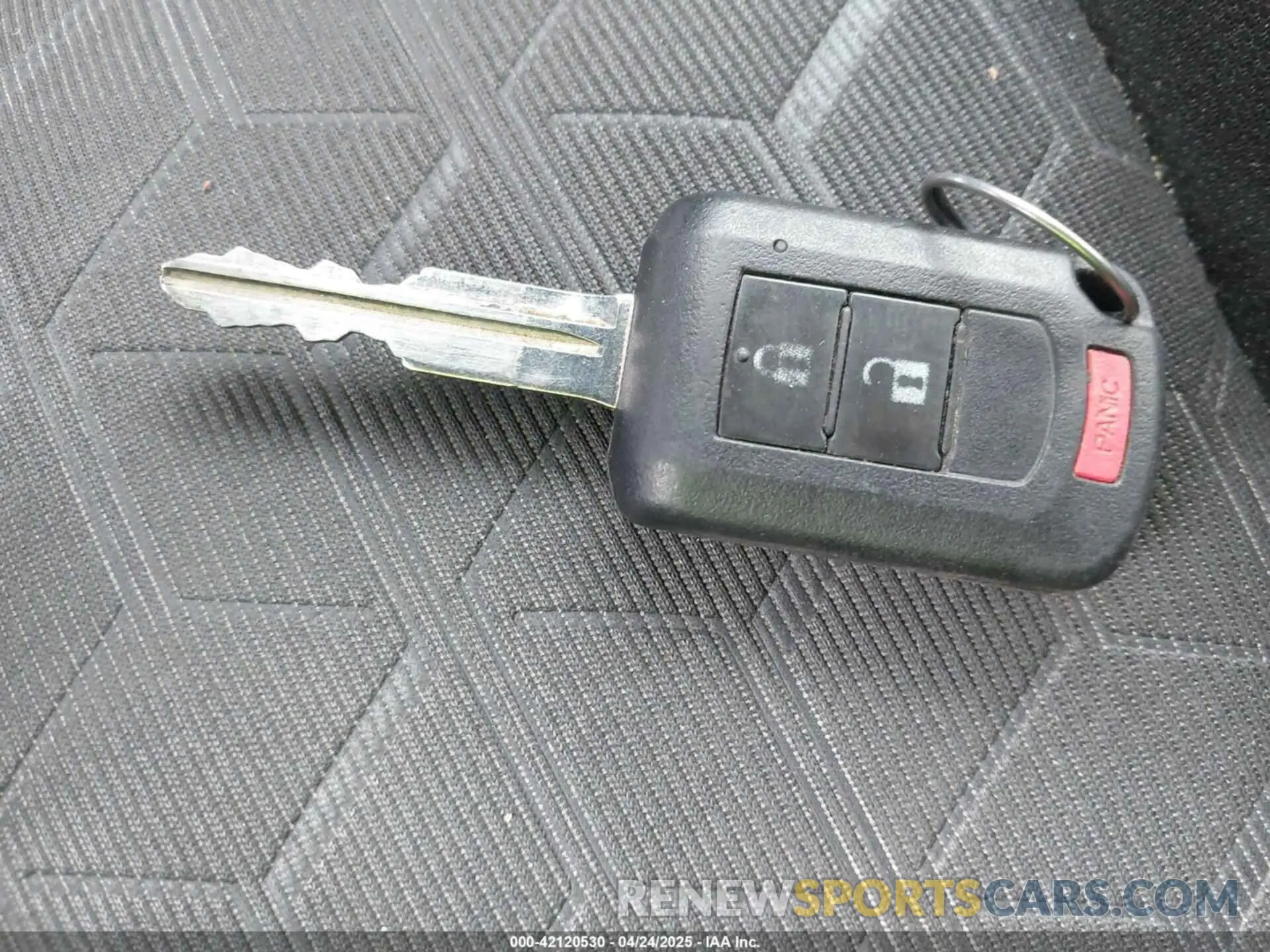 11 fotografías del automóvil dañado JA4APUAU3MU008434 MITSUBISHI OUTLANDER SPORT 2021