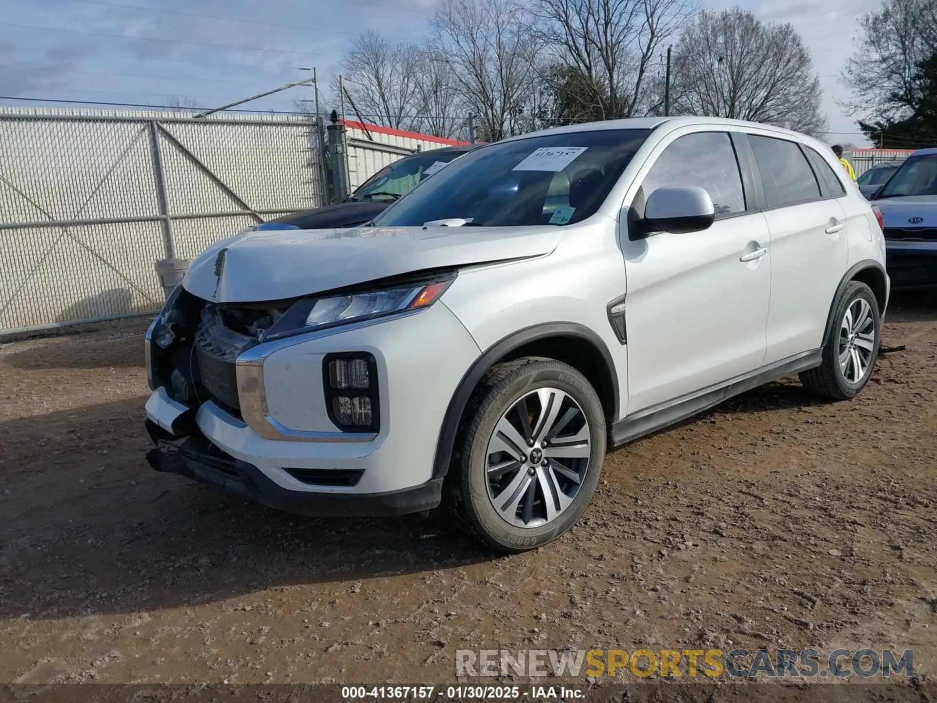 2 fotografías del automóvil dañado JA4APUAU5MU016342 MITSUBISHI OUTLANDER SPORT 2021