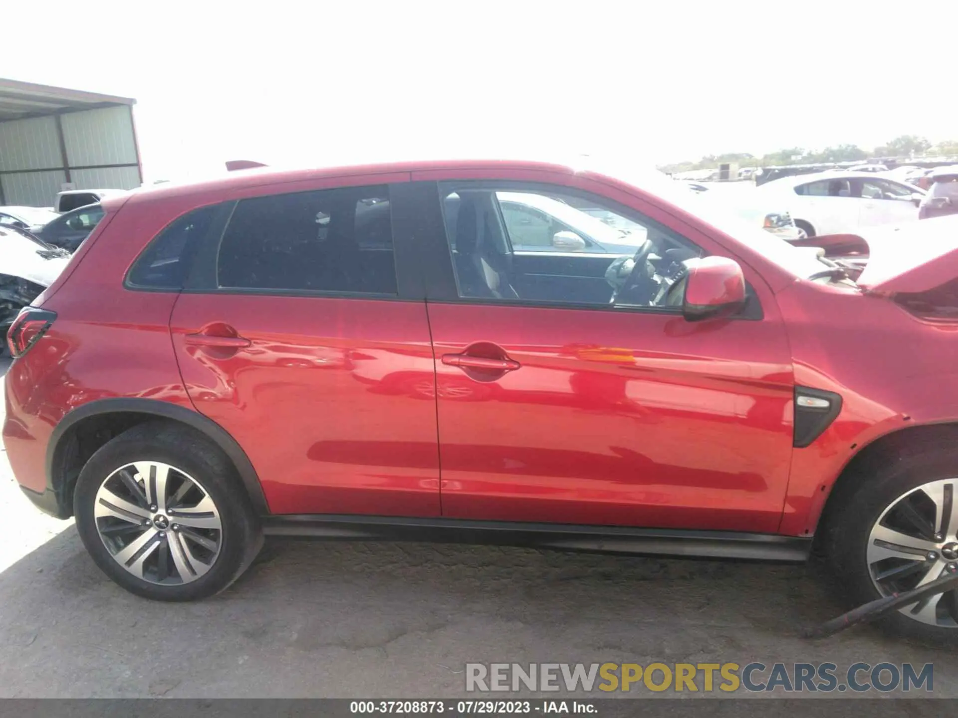 11 fotografías del automóvil dañado JA4APUAU9MU015078 MITSUBISHI OUTLANDER SPORT 2021