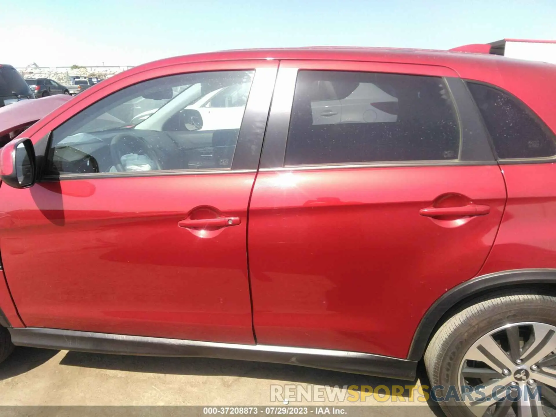 12 fotografías del automóvil dañado JA4APUAU9MU015078 MITSUBISHI OUTLANDER SPORT 2021