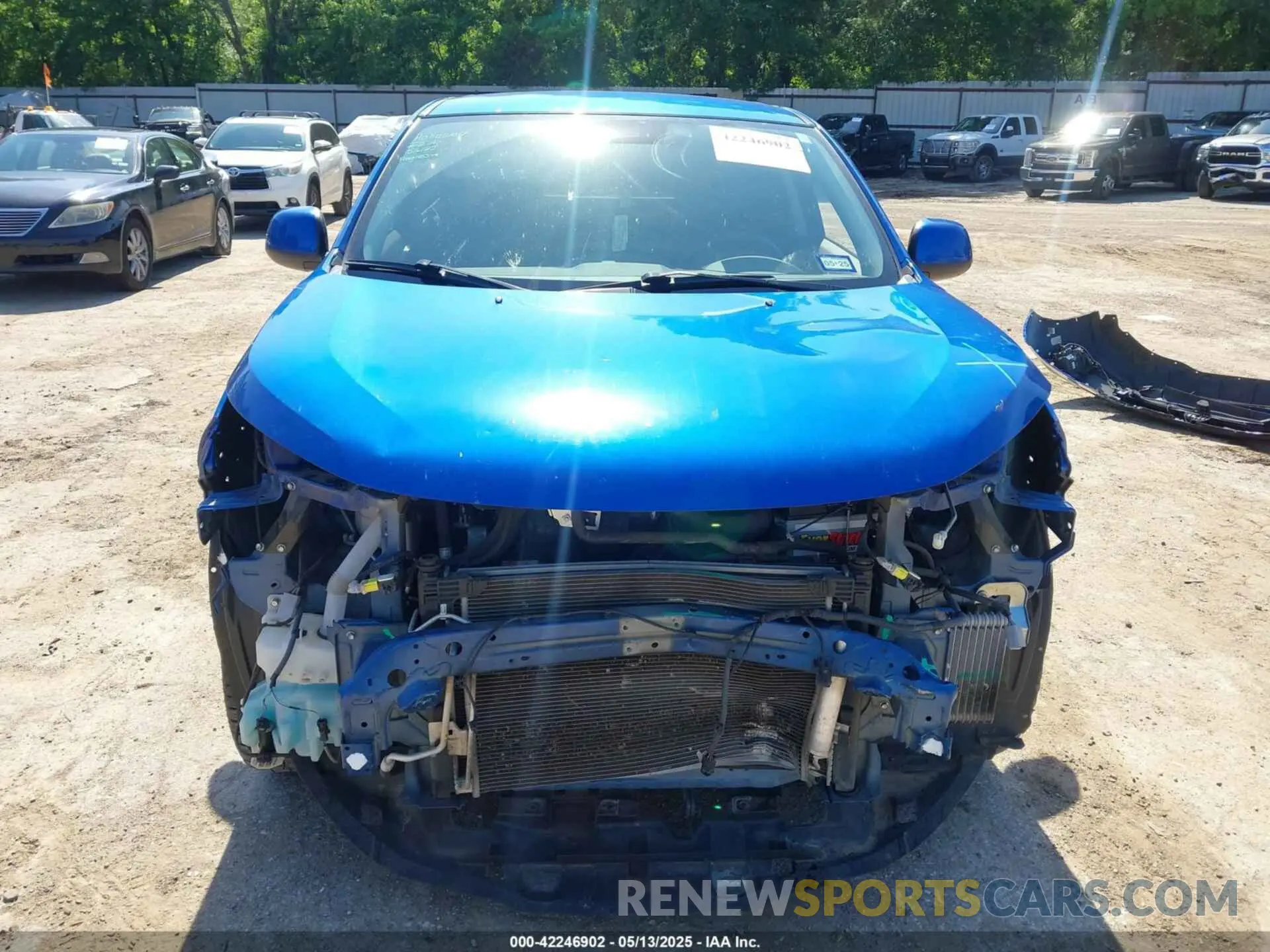13 fotografías del automóvil dañado JA4APUAU9MU023925 MITSUBISHI OUTLANDER SPORT 2021